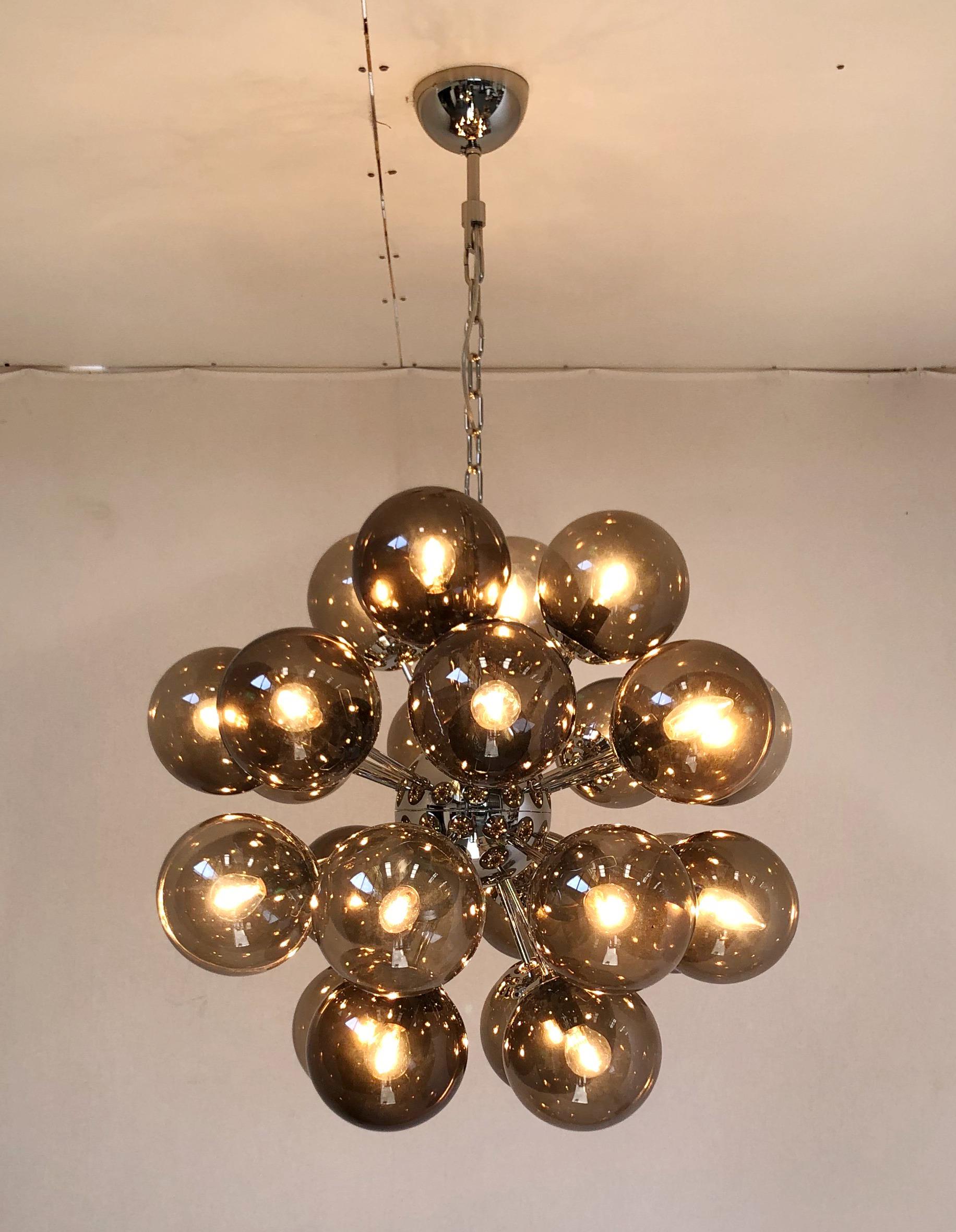 Nova Sputnik Chandelier by Fabio Ltd In New Condition For Sale In Los Angeles, CA