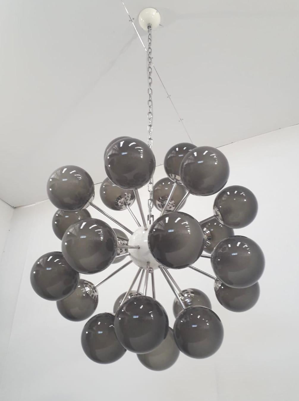 XXI secolo e contemporaneo Lampadario Nova Sputnik di Fabio Ltd in vendita