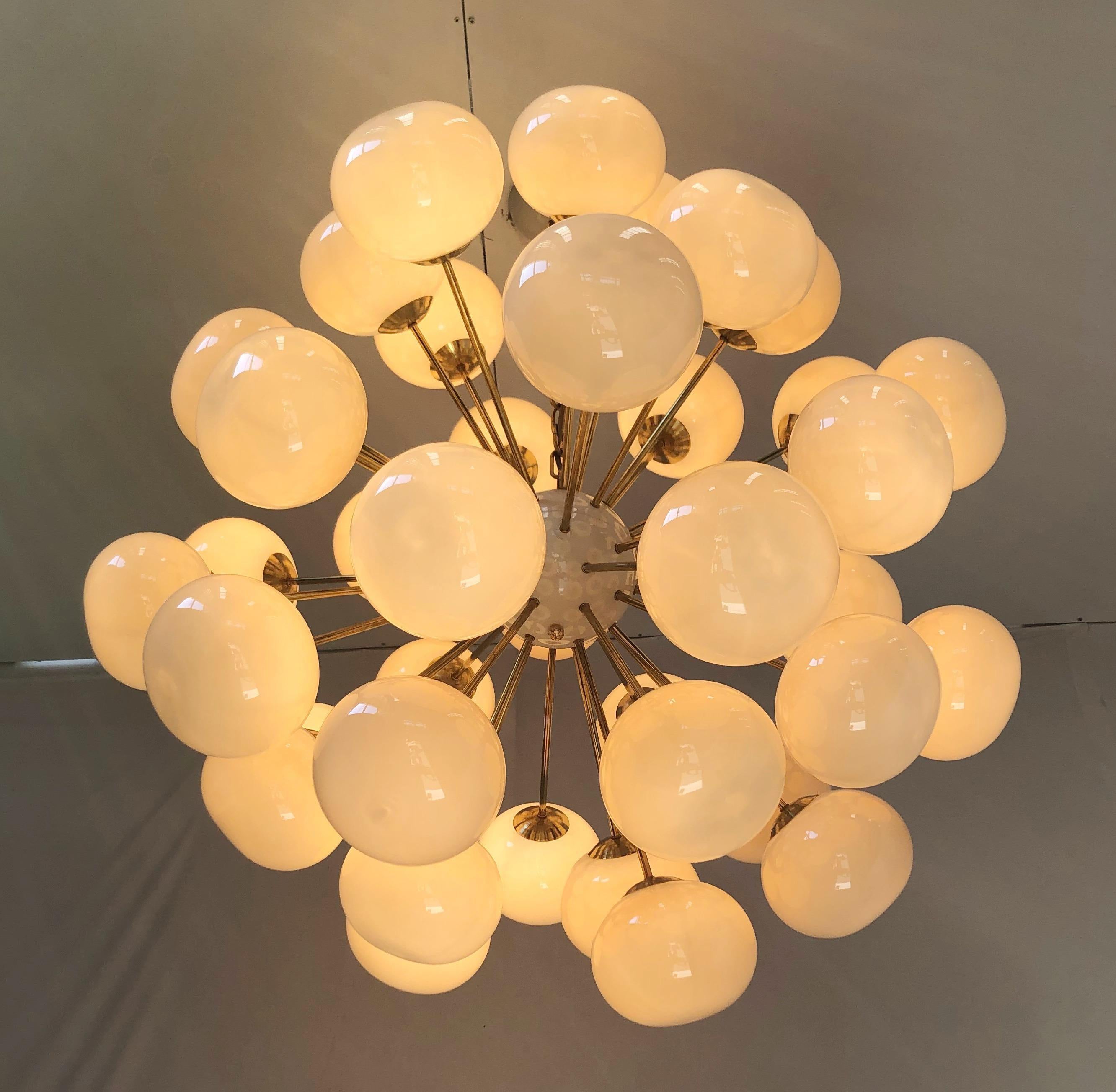 Lustre Spoutnik Nova de Fabio Ltd en vente 1
