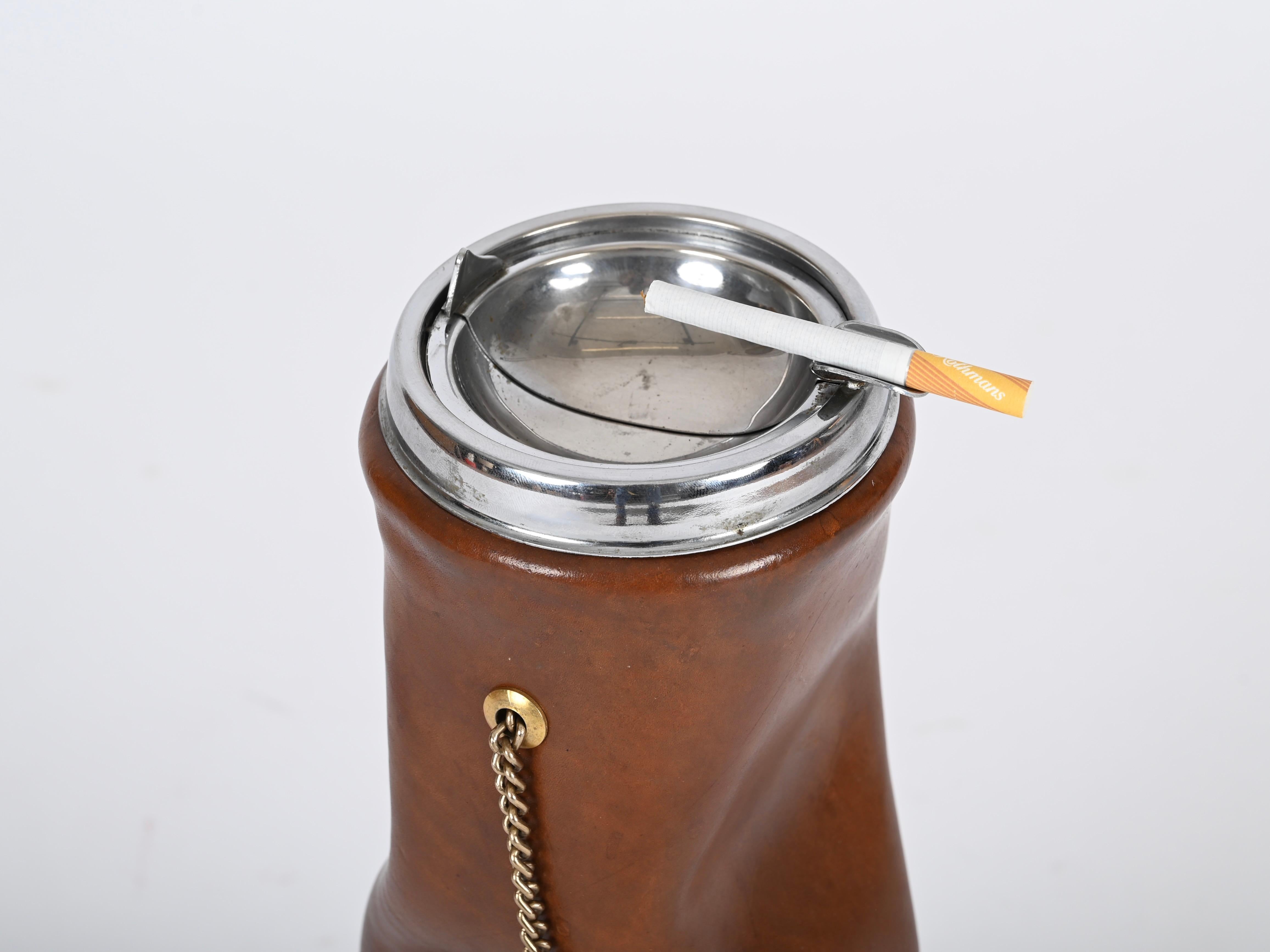 Metal Nova Tecno Midcentury Pleated Leather and Brass Ashtray, Italy 1970's For Sale