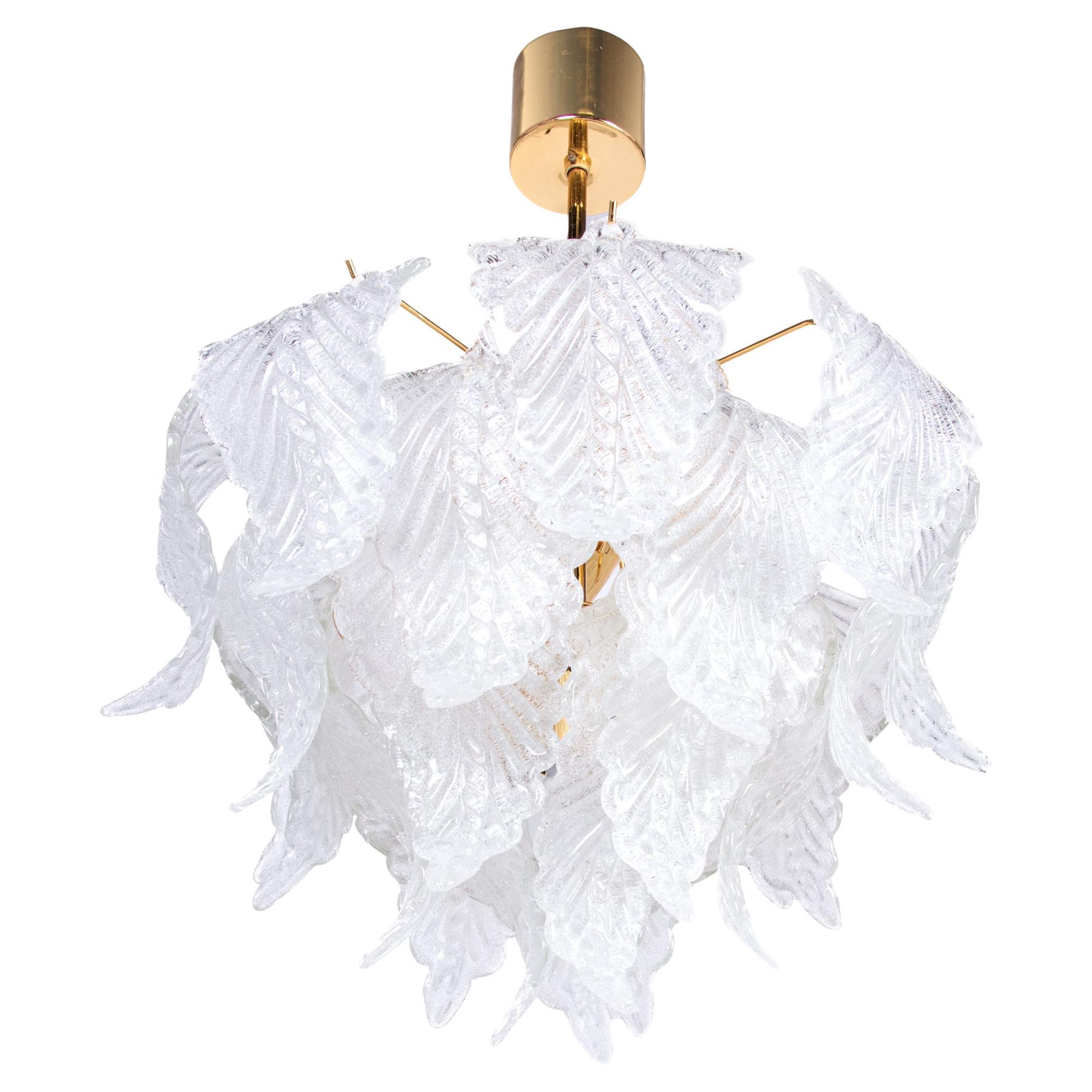 Lustre à pétales en verre et laiton de Murano, Italie, années 1970 en vente