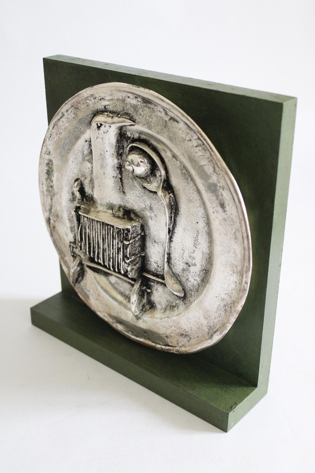 Appearances Italy 1980 Multiple Silver Plated Bronze on Painted Wood For Sale 2