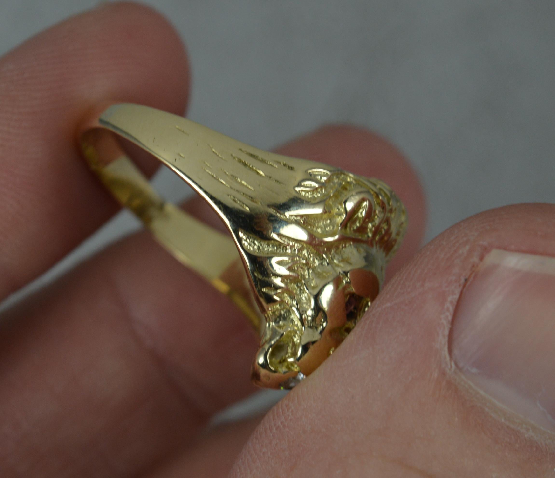 Novelty 9ct Gold Lion Head Bust Ruby Signet Ring In Excellent Condition In St Helens, GB