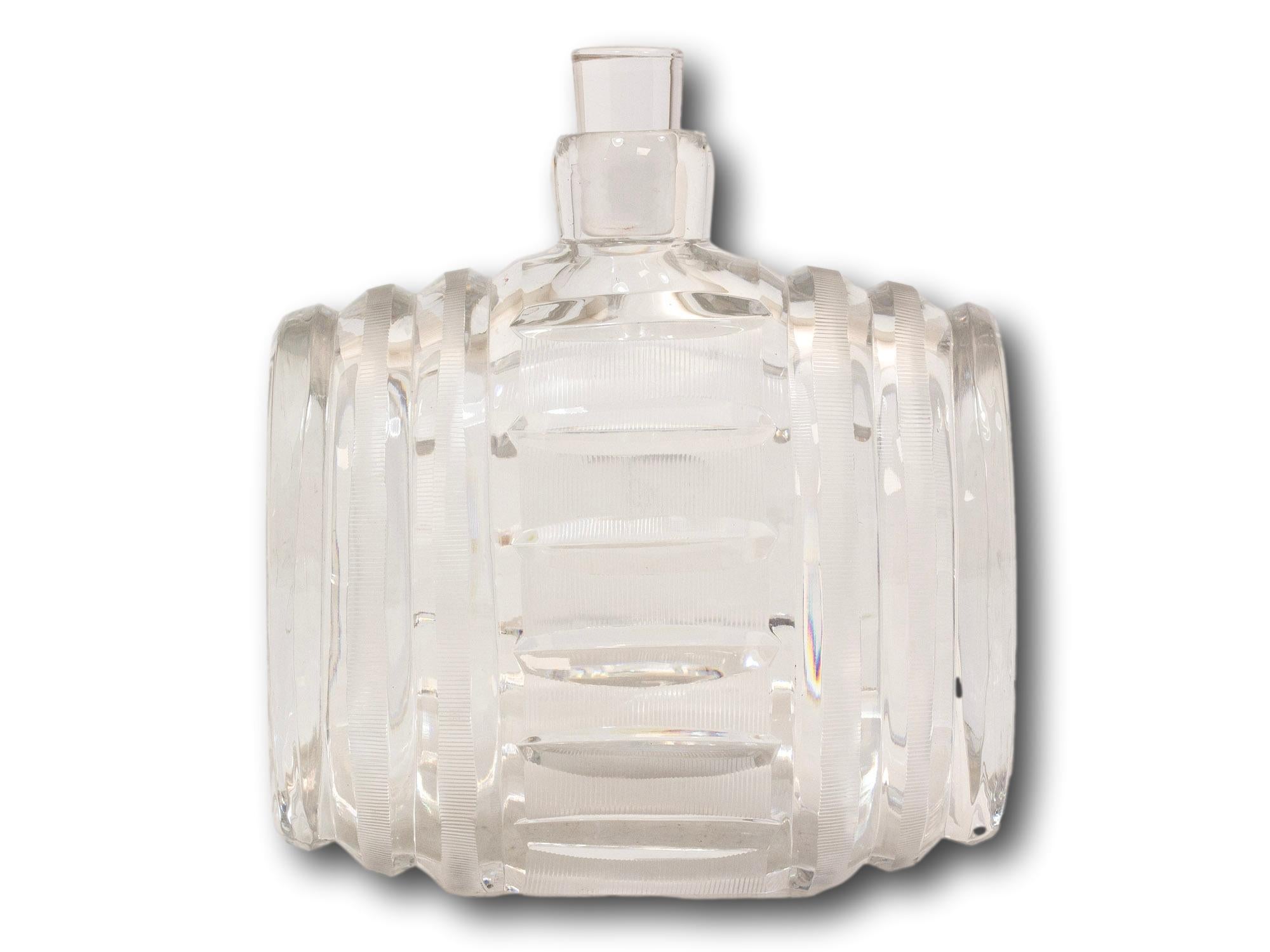 Novelty Art Deco Glass Whiskey Barrel Decanter In Good Condition In Northampton, GB