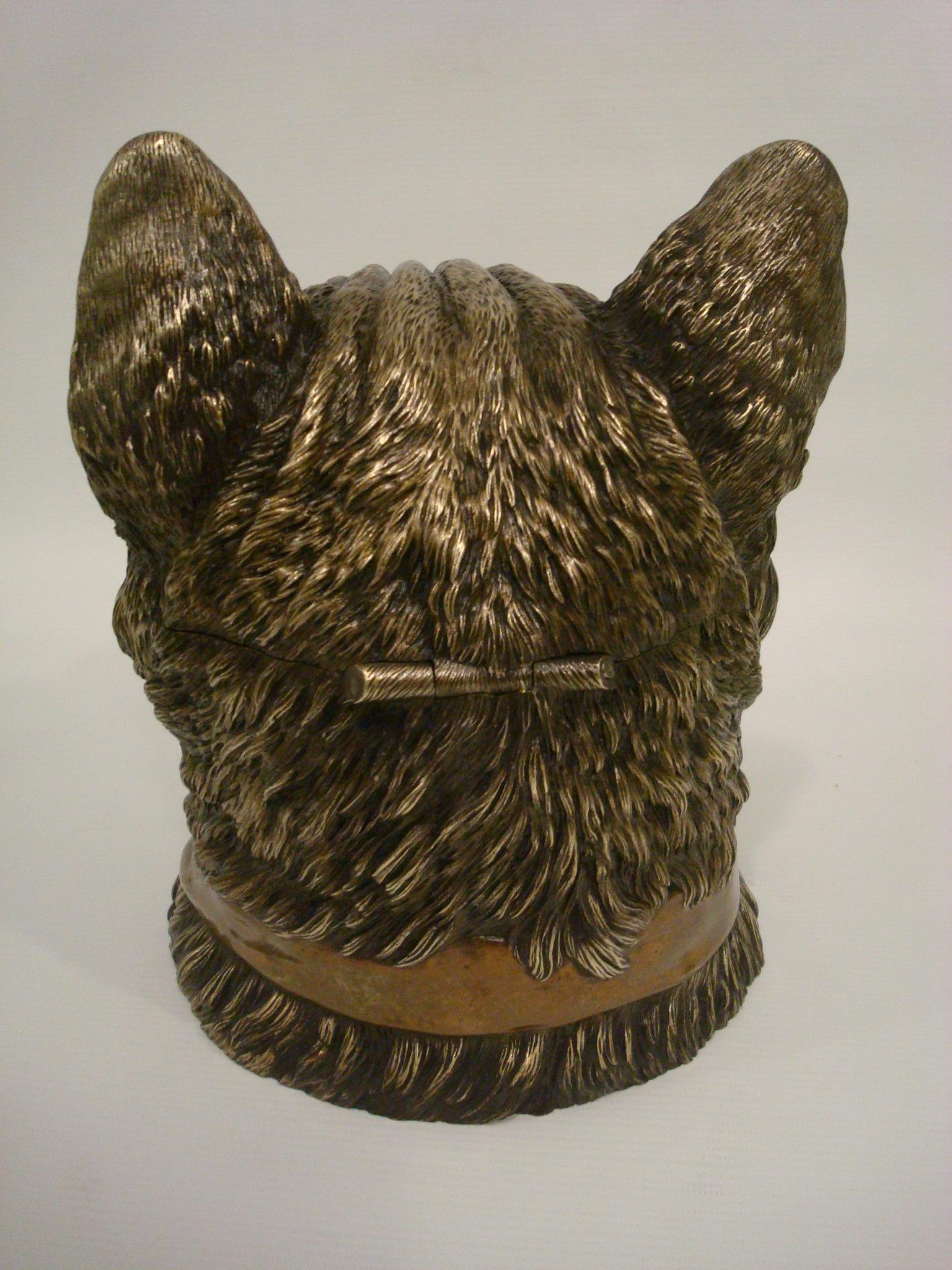 Novelty Bronze Cigars / Cigarettes Humidor Formed as a Cat's Head Sculpture For Sale 6