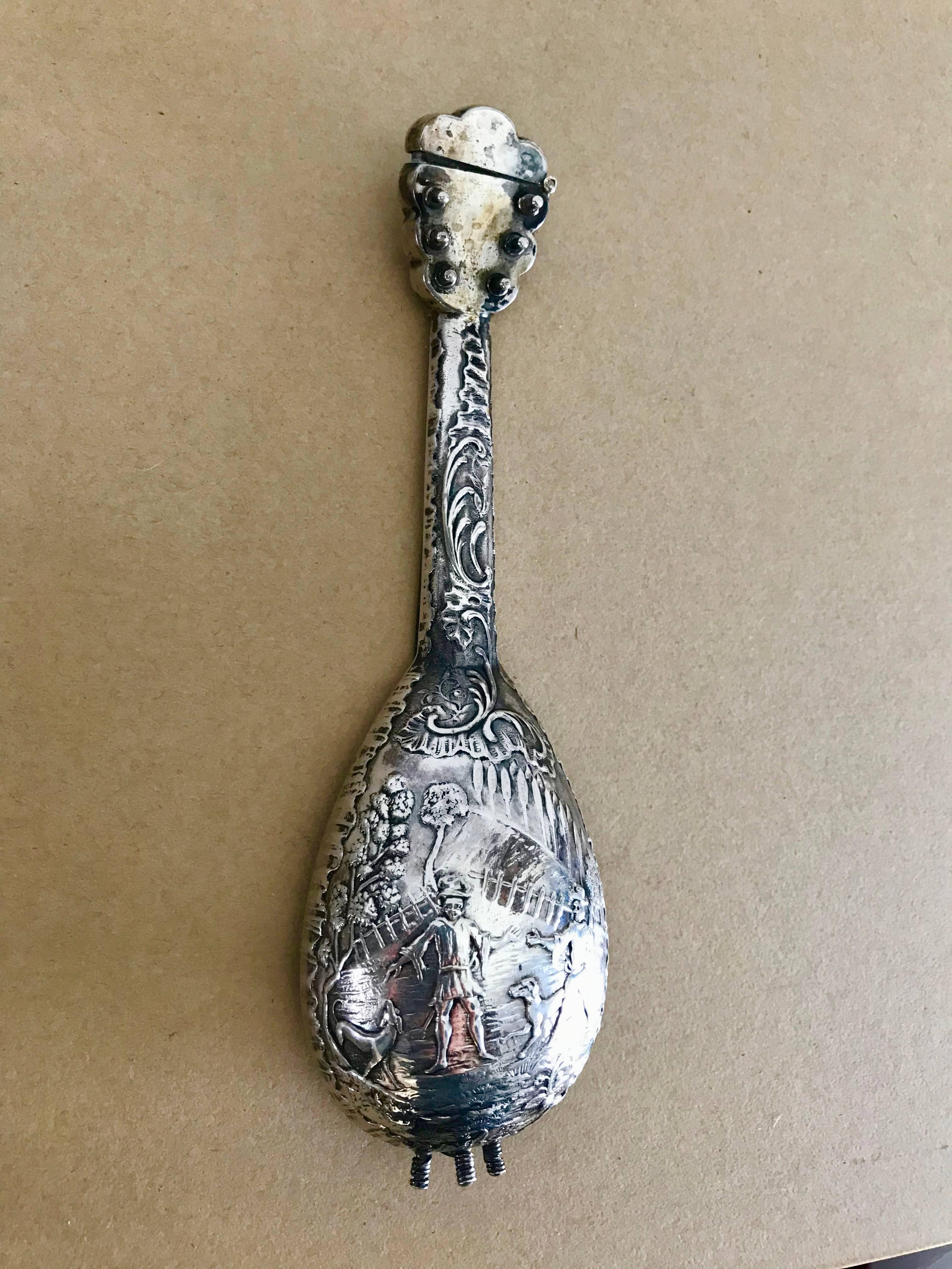 Miniature Dutch Baroque Style Silver Mandolin Flask For Sale 8