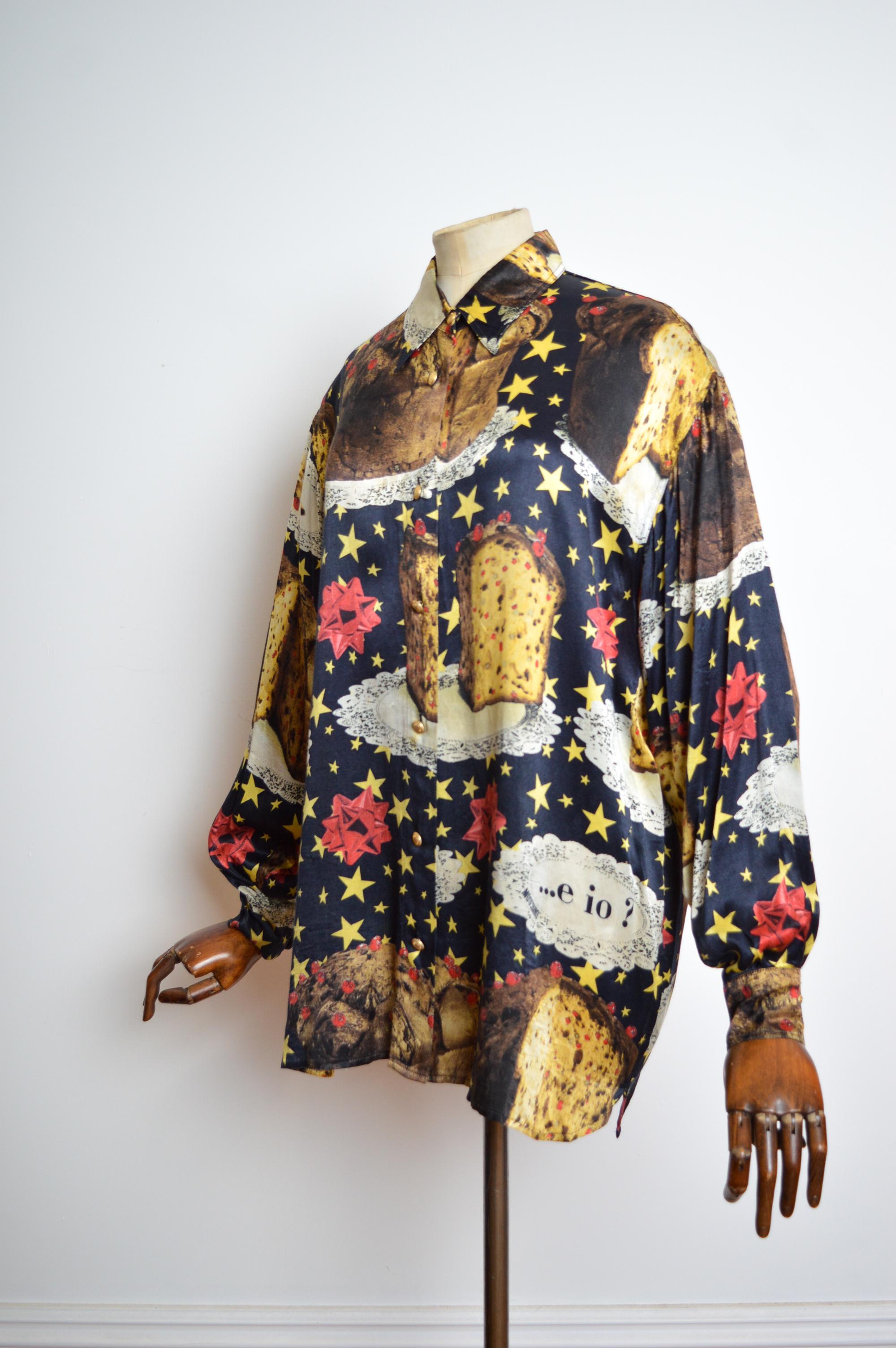 Novelty Moschino 1990s Festive Italian Panettone Loud Colourful print shirt In Fair Condition For Sale In Sheffield, GB