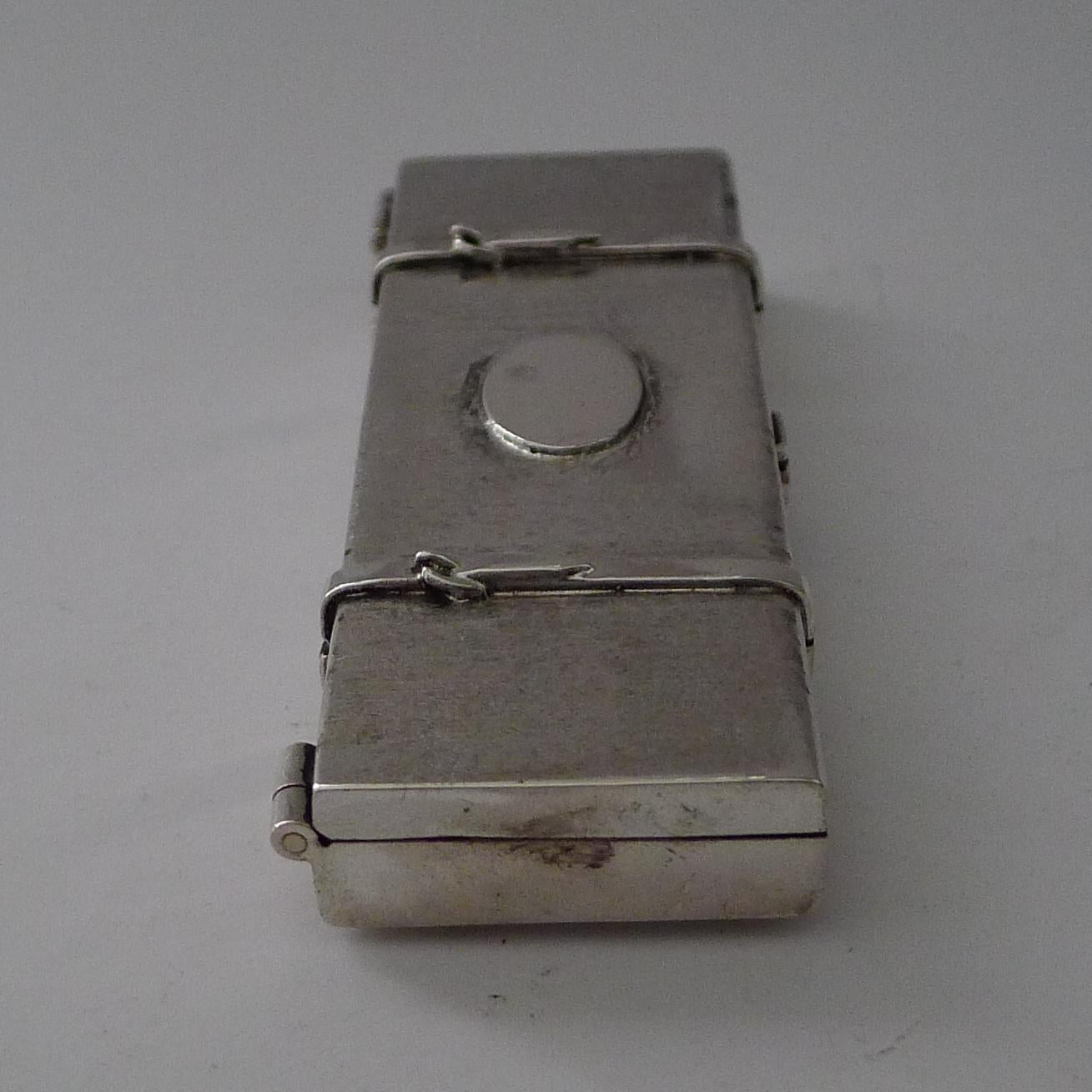 Modern Novelty Solid Silver Box by Theo Fennell - 1986 For Sale