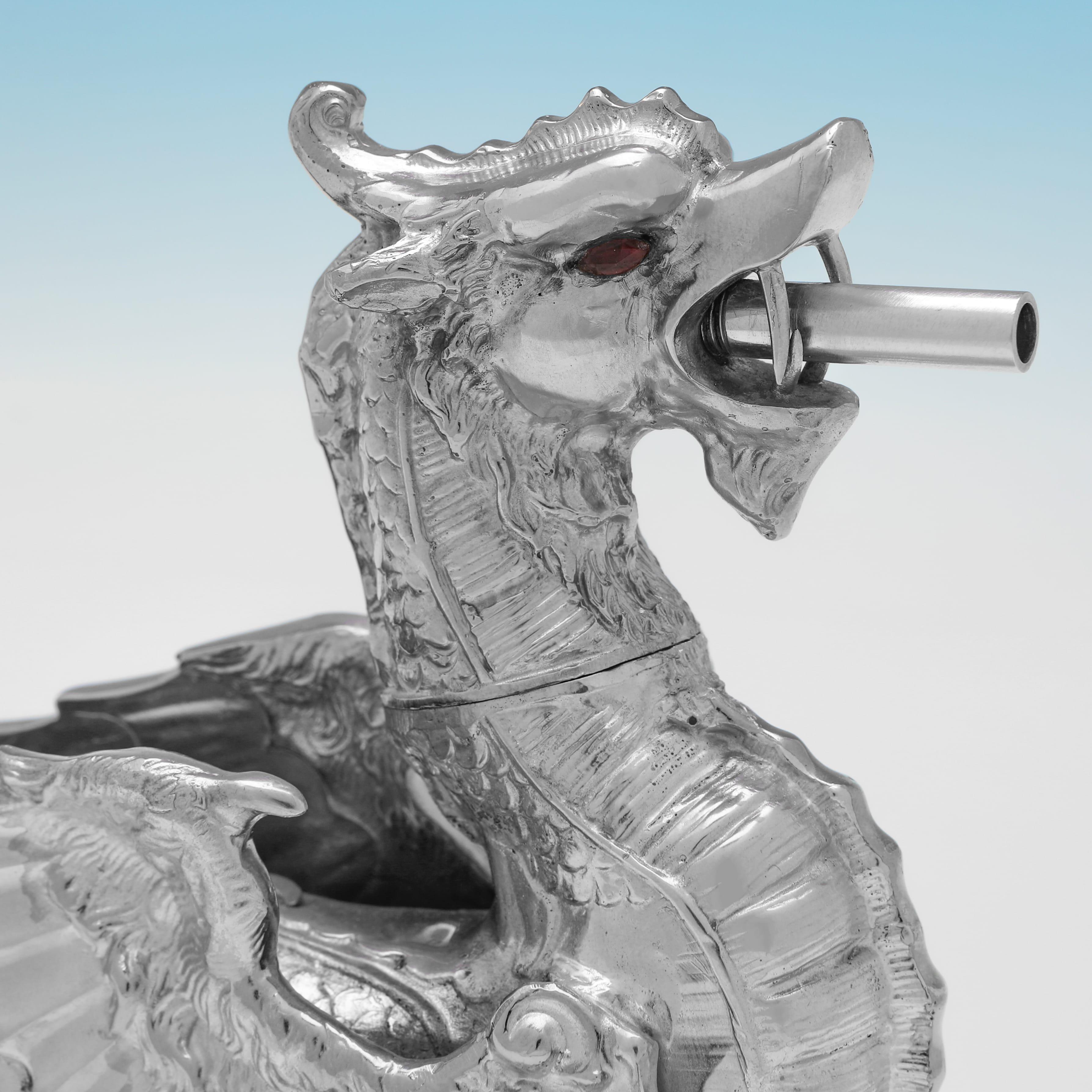 Novelty sterling silver cigar lighter modelled as a dragon - made in 1997 In Good Condition In London, London