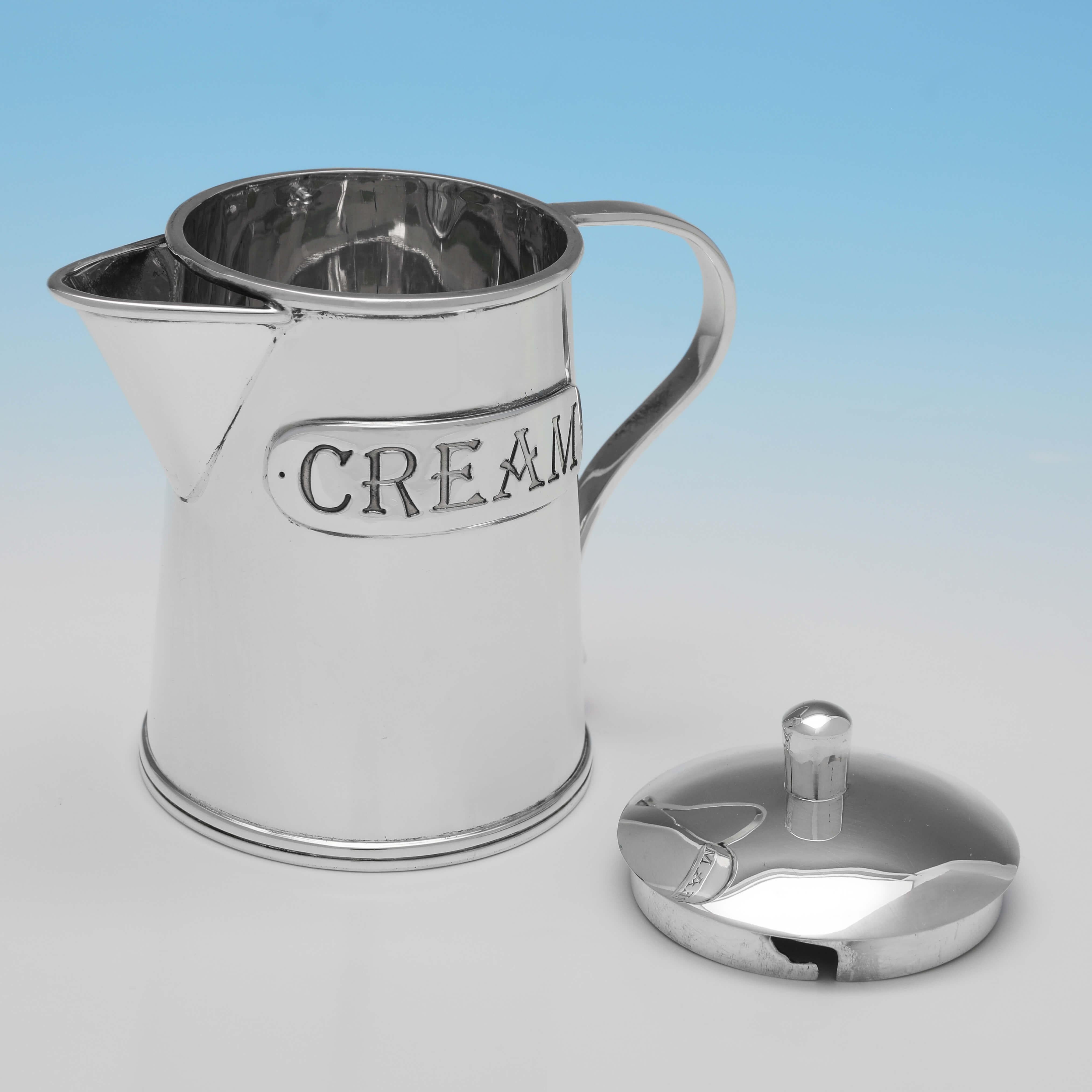 Novelty Sterling Silver Sugar & Cream Set, Thistle & Bee, Birmingham, 2000 In Good Condition For Sale In London, London