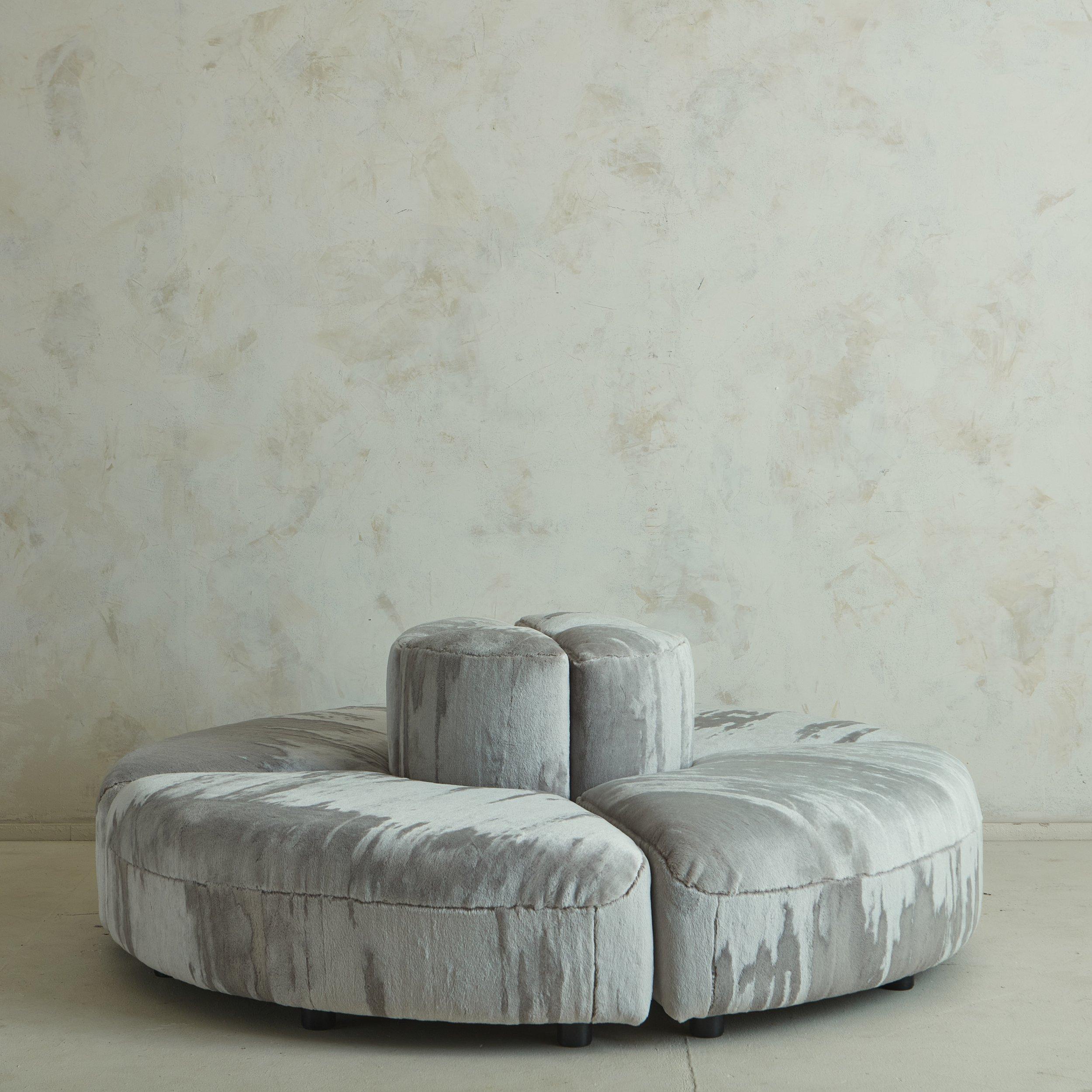 Novemila 9000' Modulares Sofa aus grauem gestreiften Samt von Tito Agnoli für Arflex (Moderne) im Angebot