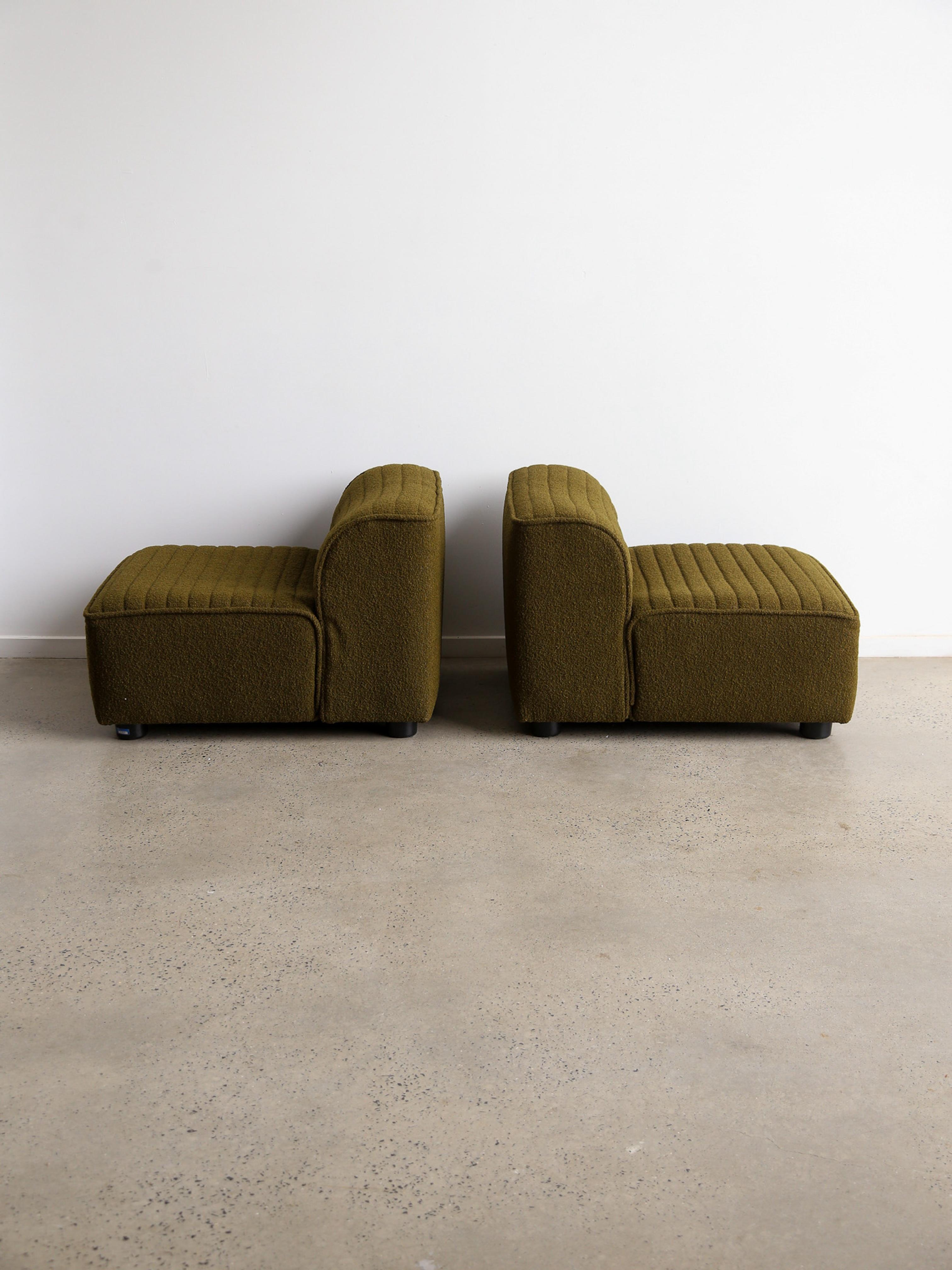Italian Novemila Lounge Chairs by Tito Agnoli for Arflex in Green Bouclè For Sale