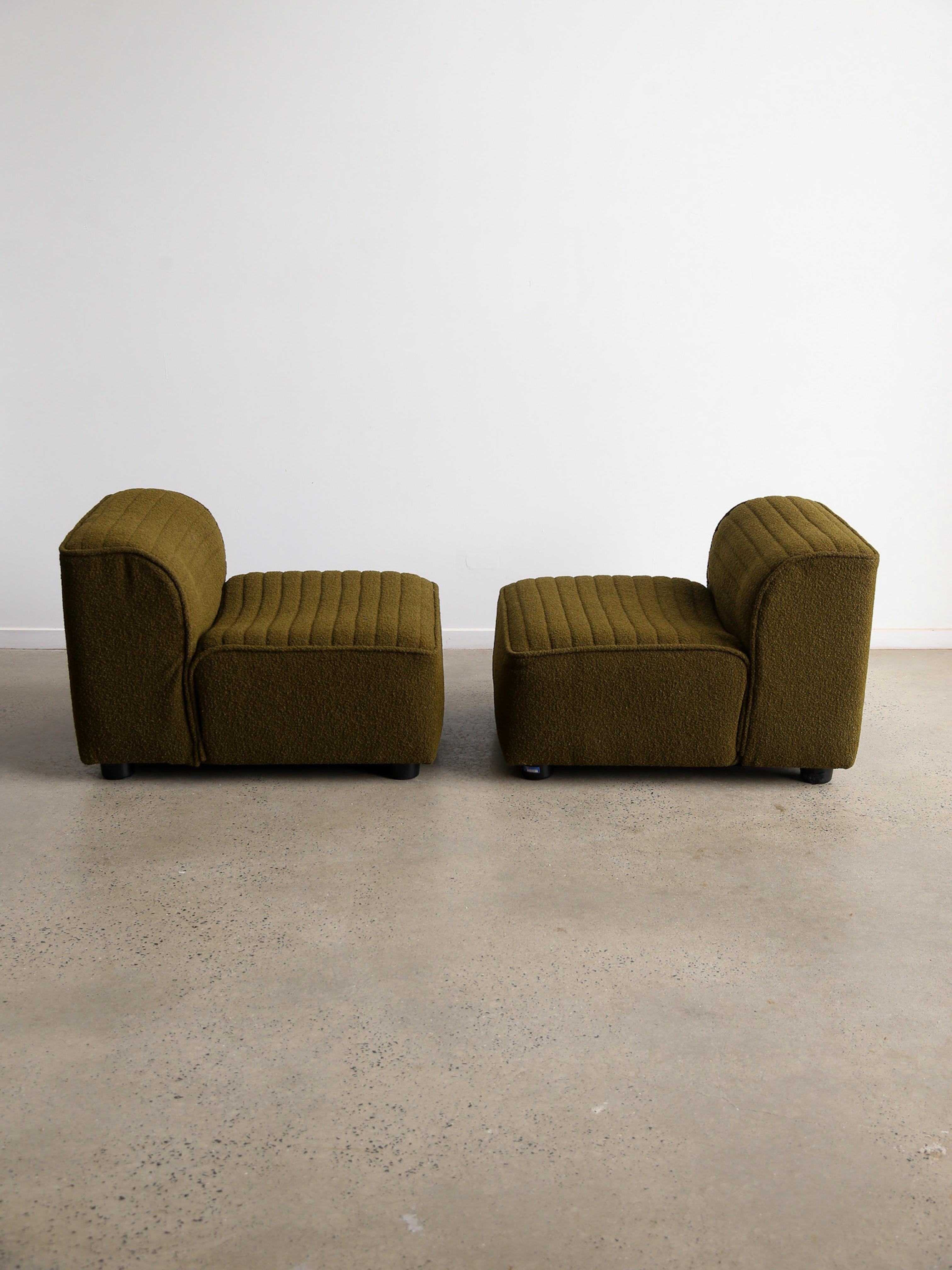 Late 20th Century Novemila Lounge Chairs by Tito Agnoli for Arflex in Green Bouclè For Sale