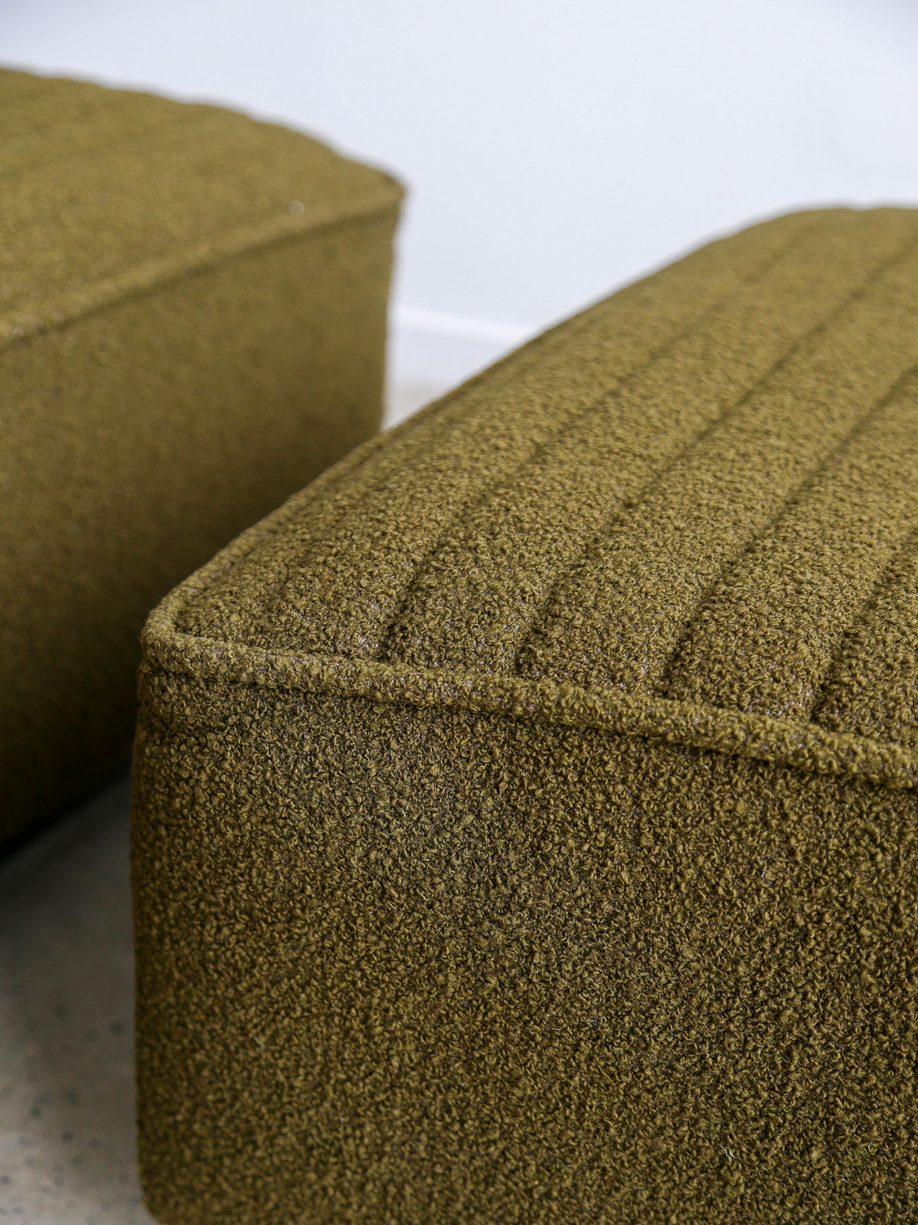 Bouclé Novemila Lounge Chairs by Tito Agnoli for Arflex in Green Bouclè For Sale