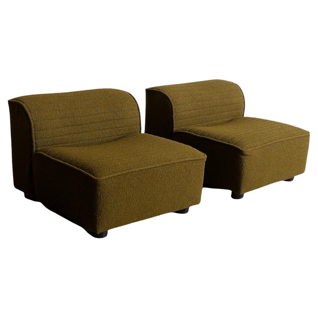Novemila Lounge Chairs by Tito Agnoli for Arflex in Green Bouclè For Sale