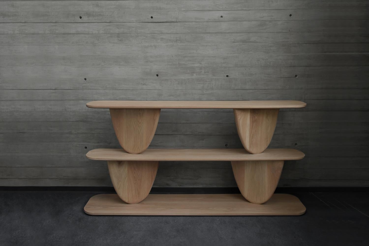 Noviembre IX, Console Table in Walnut Wood Inspired by Brancusi, Sideboard In New Condition For Sale In Estado de Mexico CP, Estado de Mexico