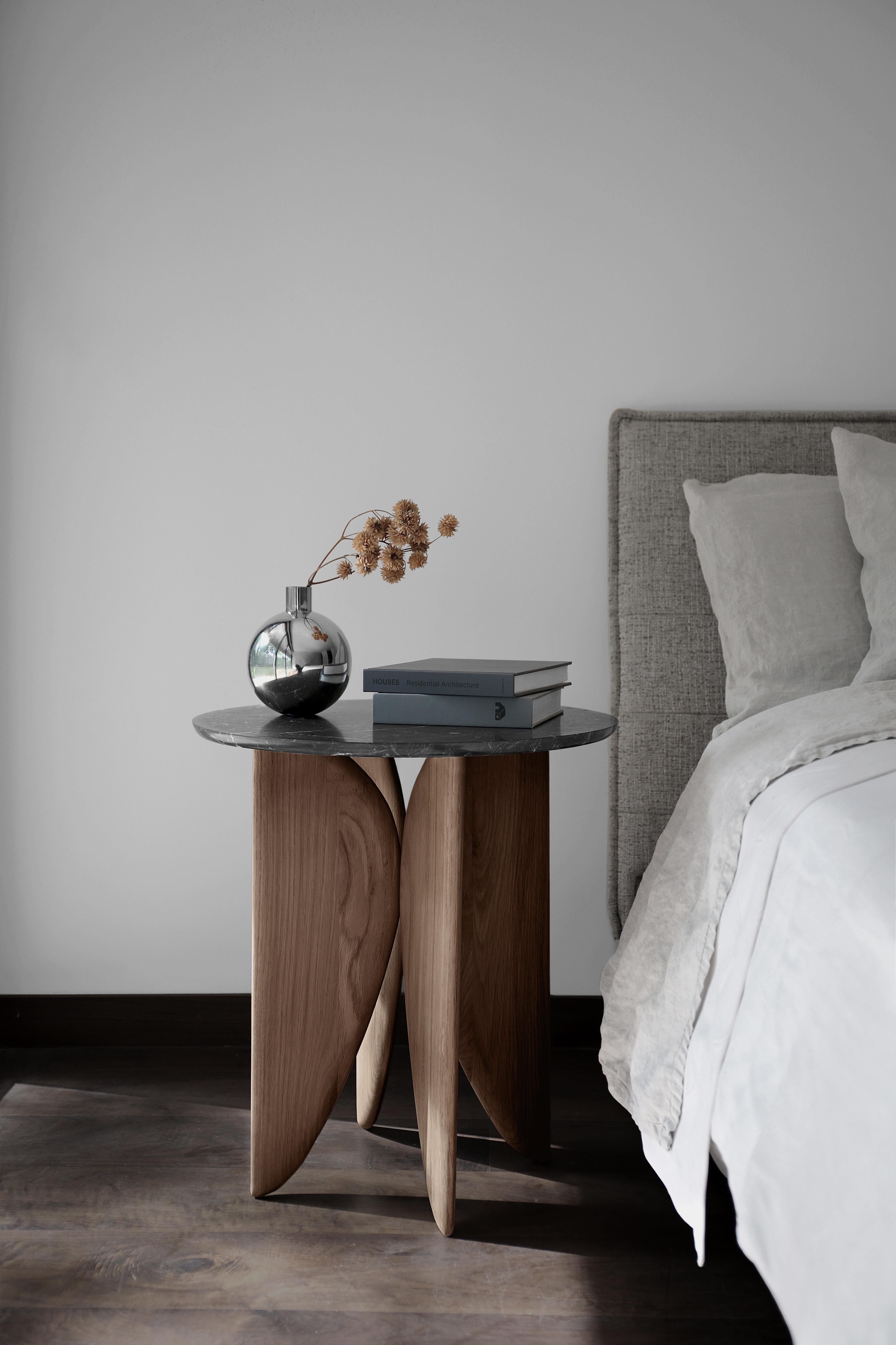 Noviembre VI Side Table, Night Stand in Oak Wood and Marble Top by Joel Escalona

The Noviembre collection is inspired by the creative values of Constantin Brancusi, a Romanian sculptor considered one of the most influential artists of the