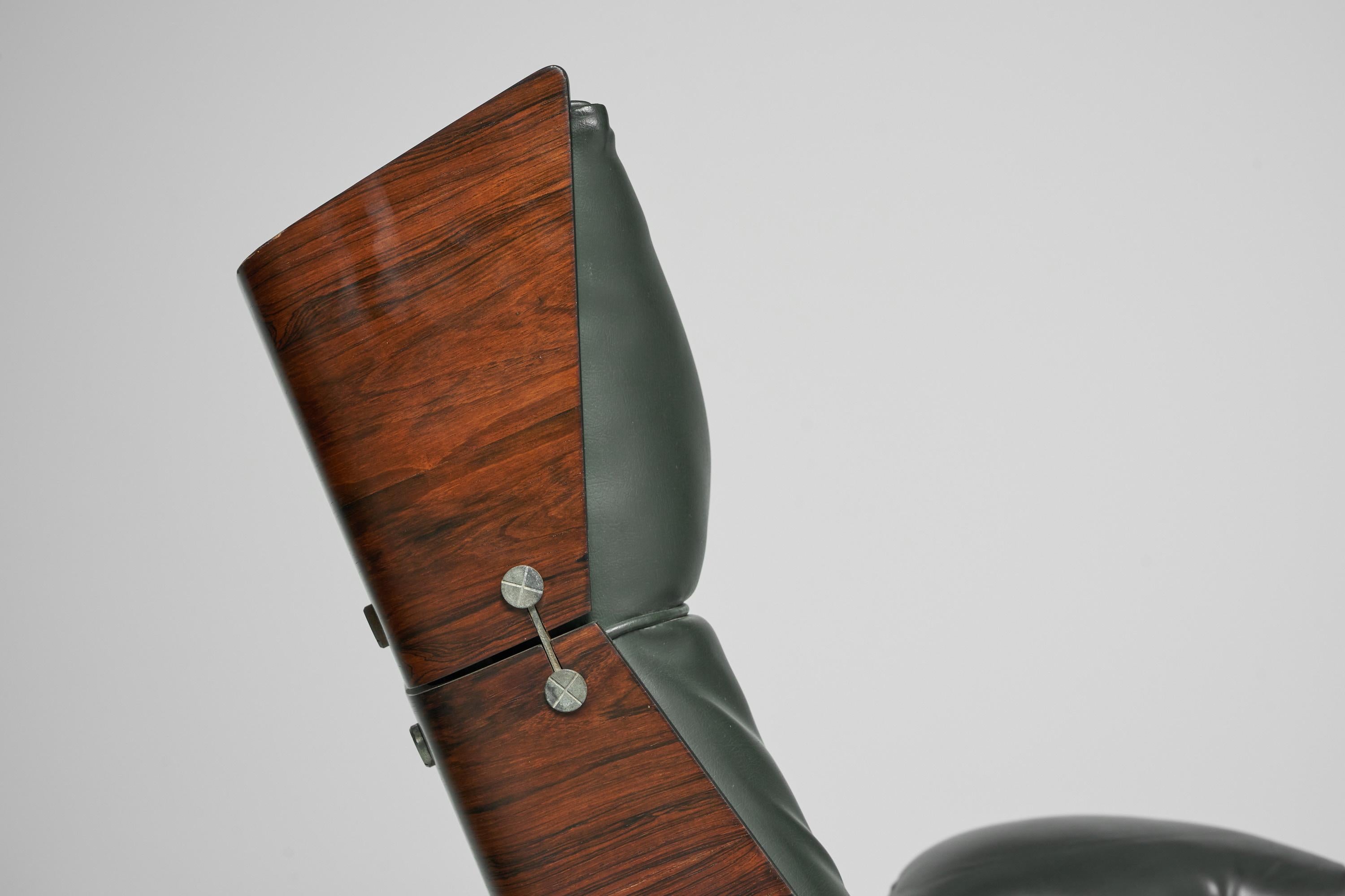 Novo Rumo Lounge Chair and Ottoman Brazil, 1960 3
