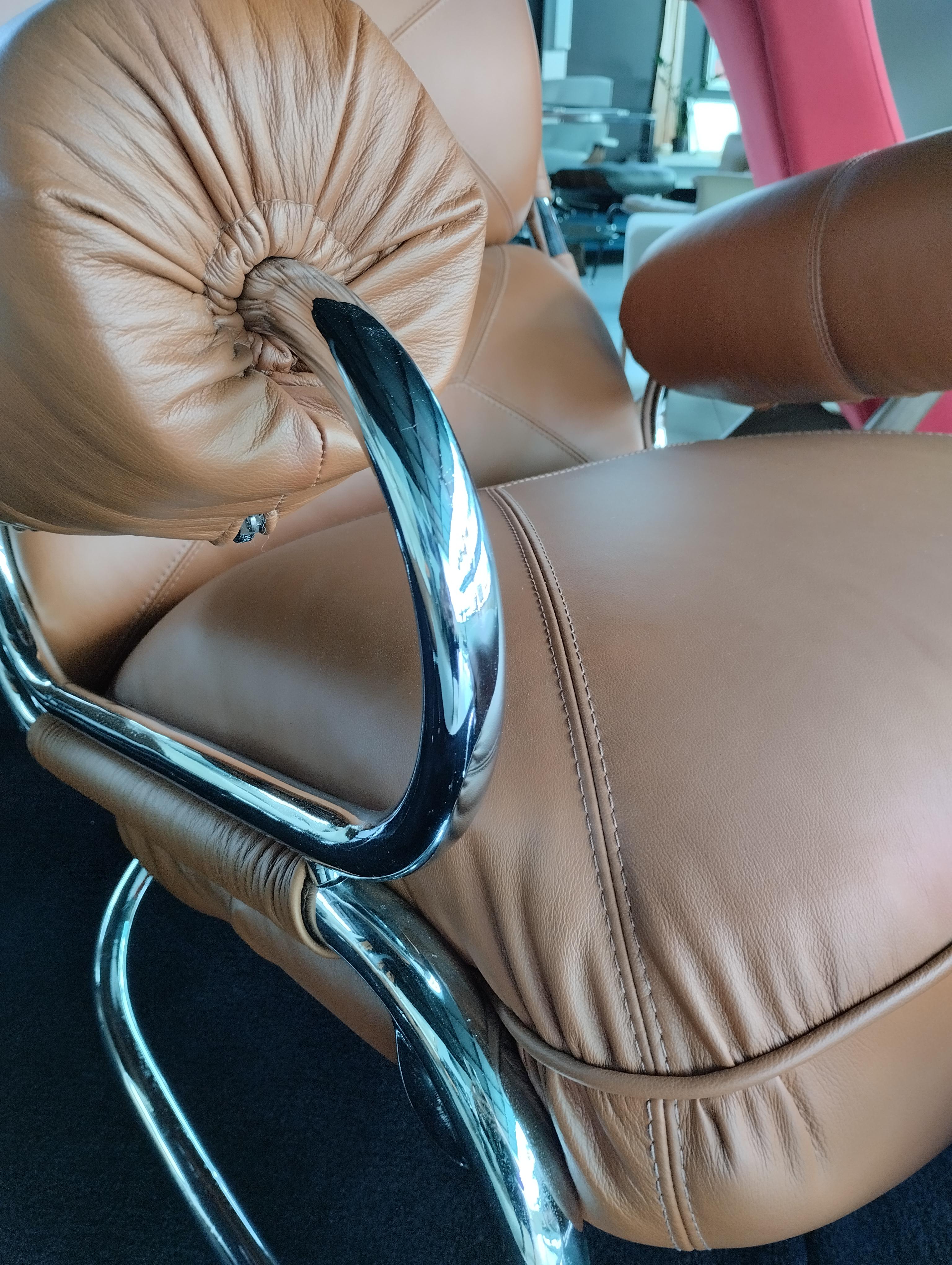 Novo Rumo - very rare Lounge Chair with Ottoman, 1970s In Good Condition For Sale In Immenstaad am Bodensee, DE