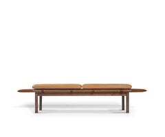 Novo Vintage Bench by Madheke