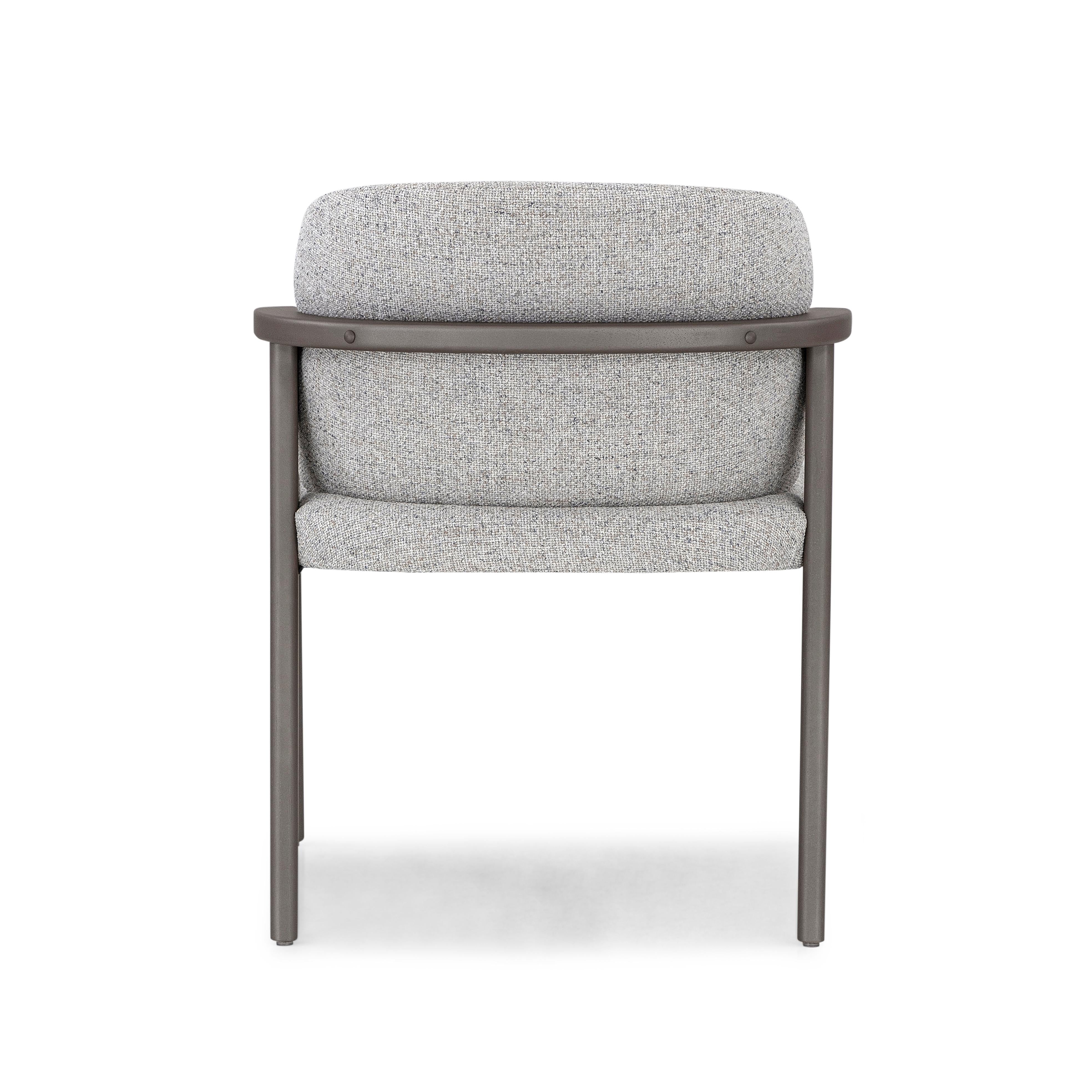 Modern Dining Chair with Chocolate Finish and Beige Fabric, Nowe Collection In New Condition For Sale In Miami, FL