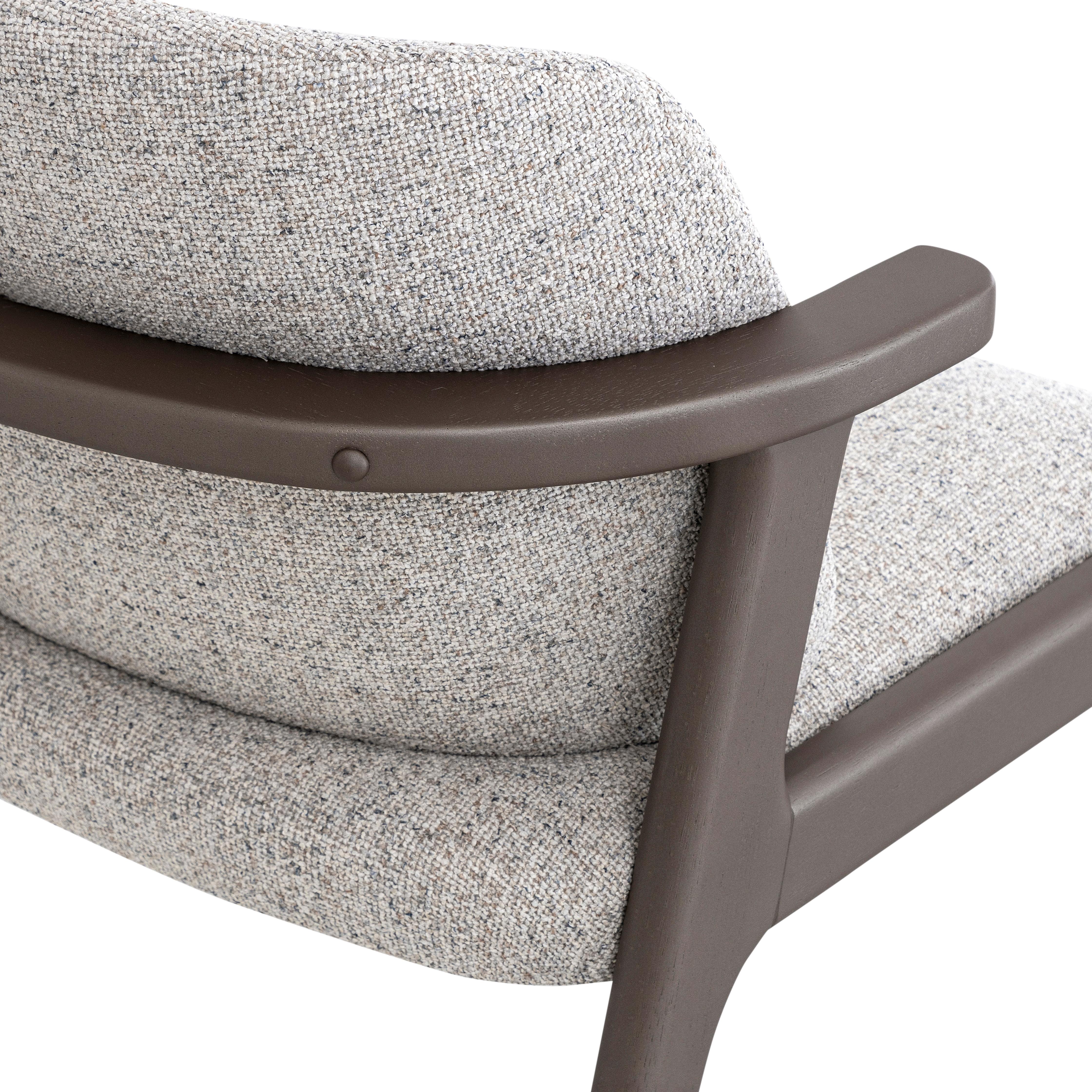 Upholstery Modern Dining Chair with Chocolate Finish and Beige Fabric, Nowe Collection For Sale