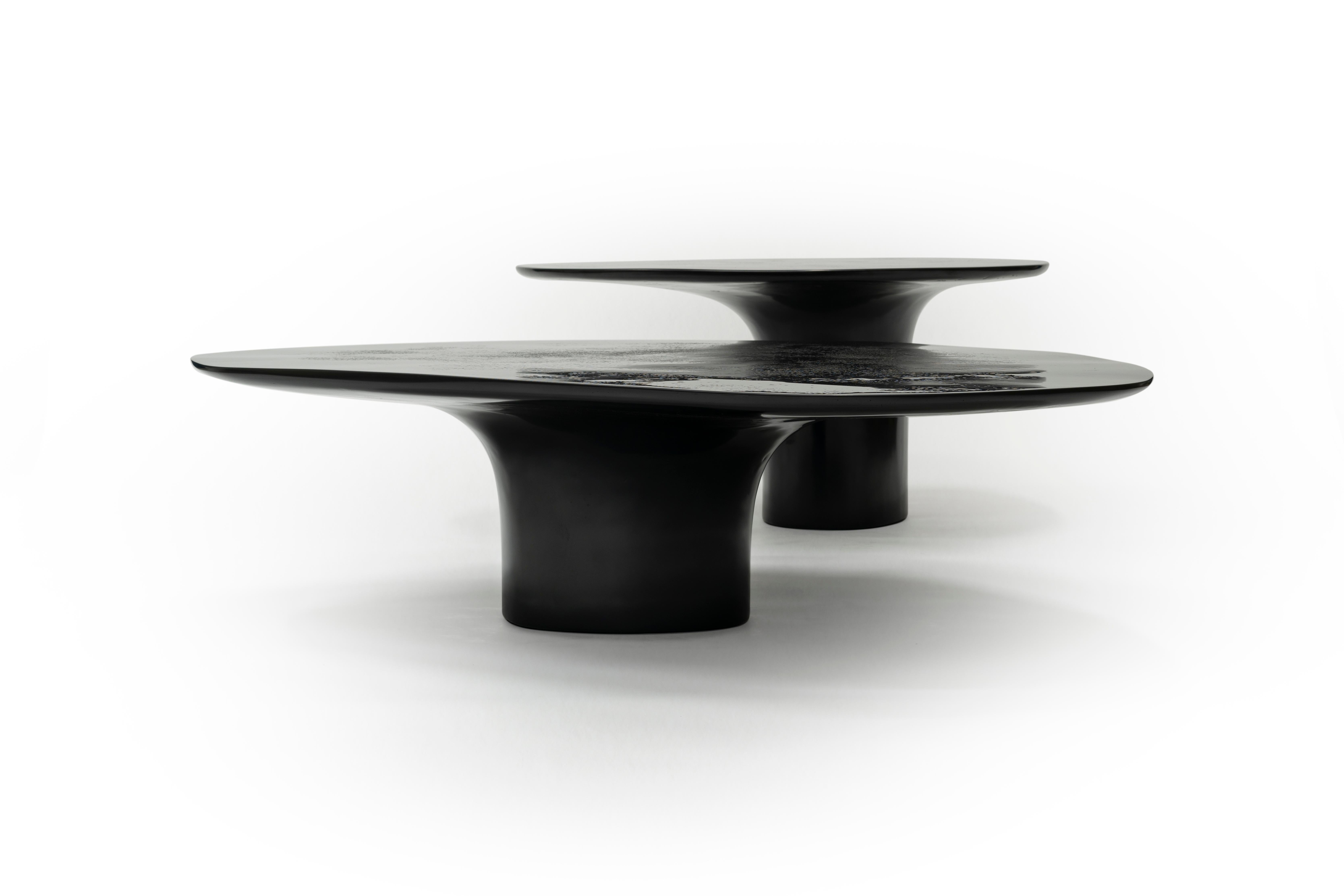 European NR Black Smooth, 21st Century Contemporary Circular Black Coffee Table For Sale