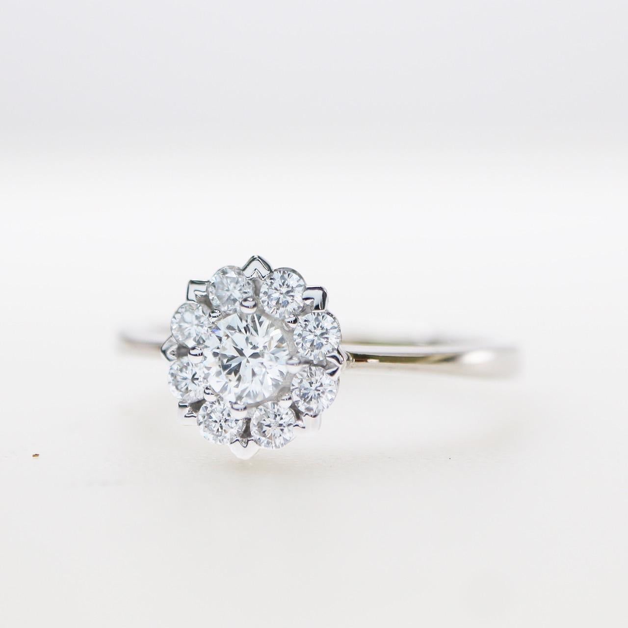 flower shaped engagement ring