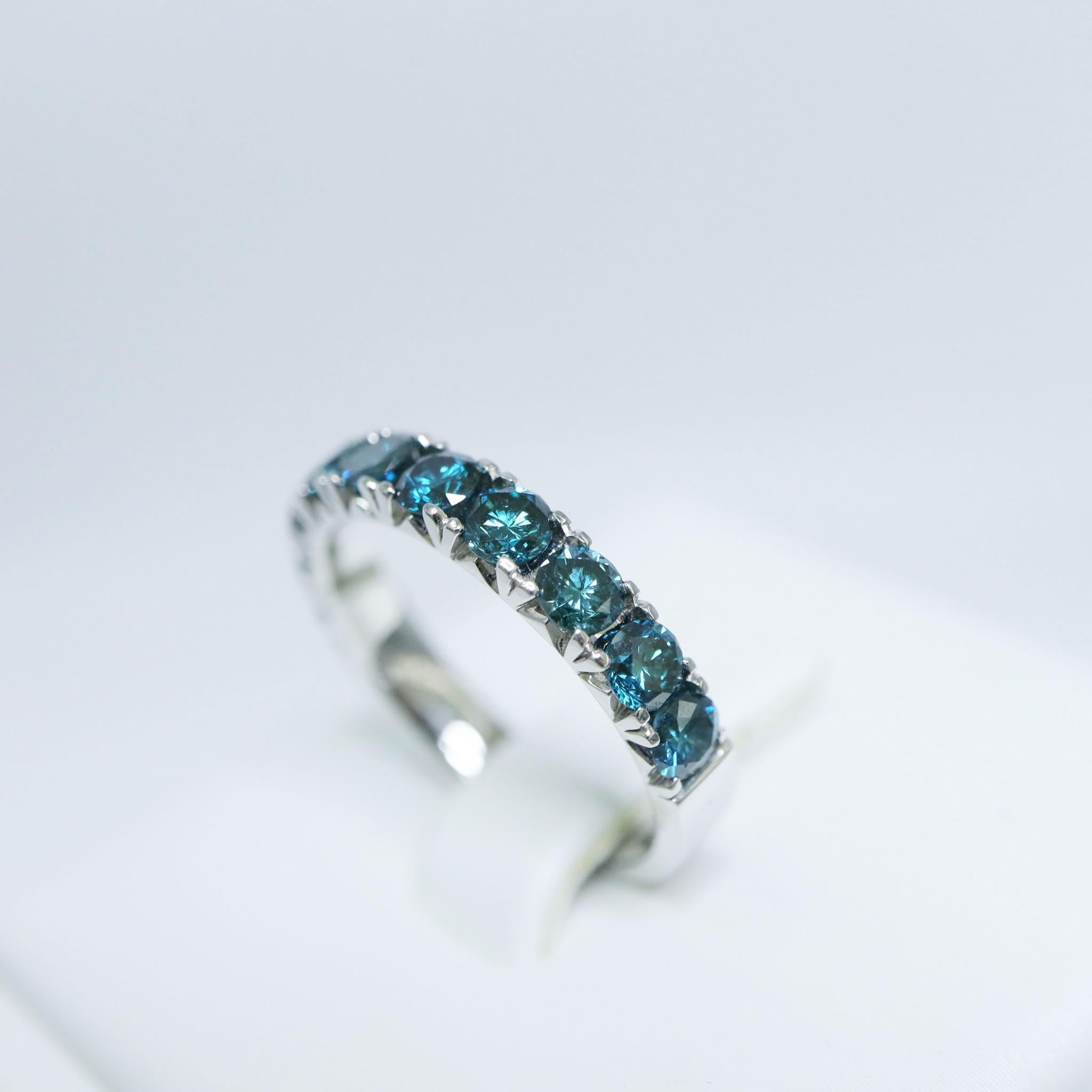 *NRP* IGI 14k 1.30 Ct Natural Blue Diamonds Eternity  Engagement Ring In New Condition In Kaohsiung City, TW