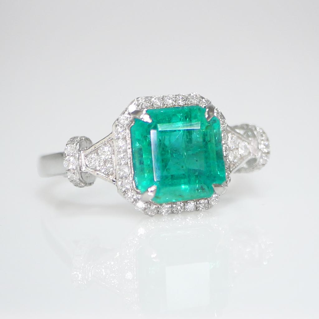 Antiker Art-Déco-Verlobungsring, NRP* IGI 14K 2,65 Karat natürlicher Smaragd Diamant (Art déco)