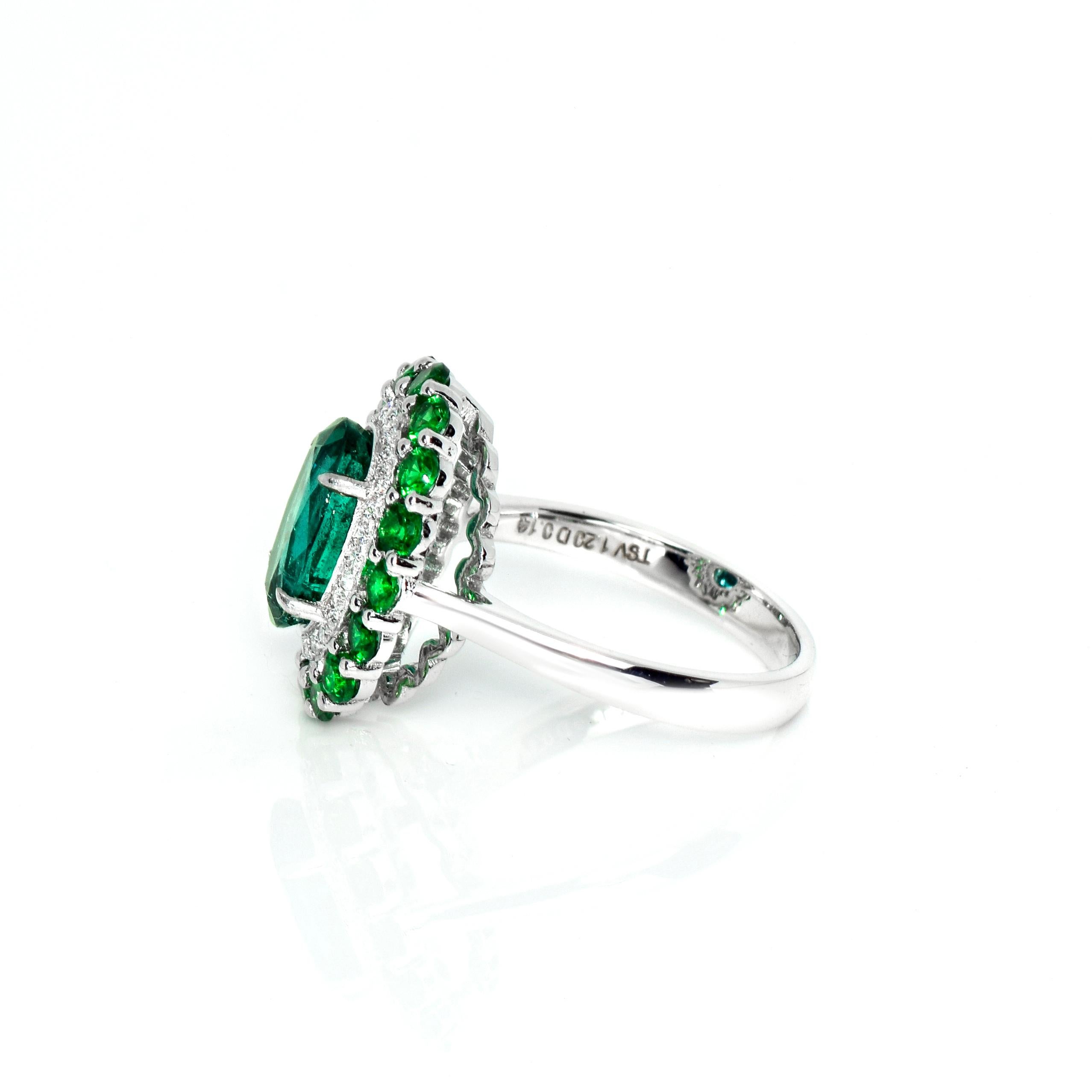 Bague de fiançailles IGI 18k 2.21 Ct Emerald&Tsavorite Antique Art Deco Style en vente 1