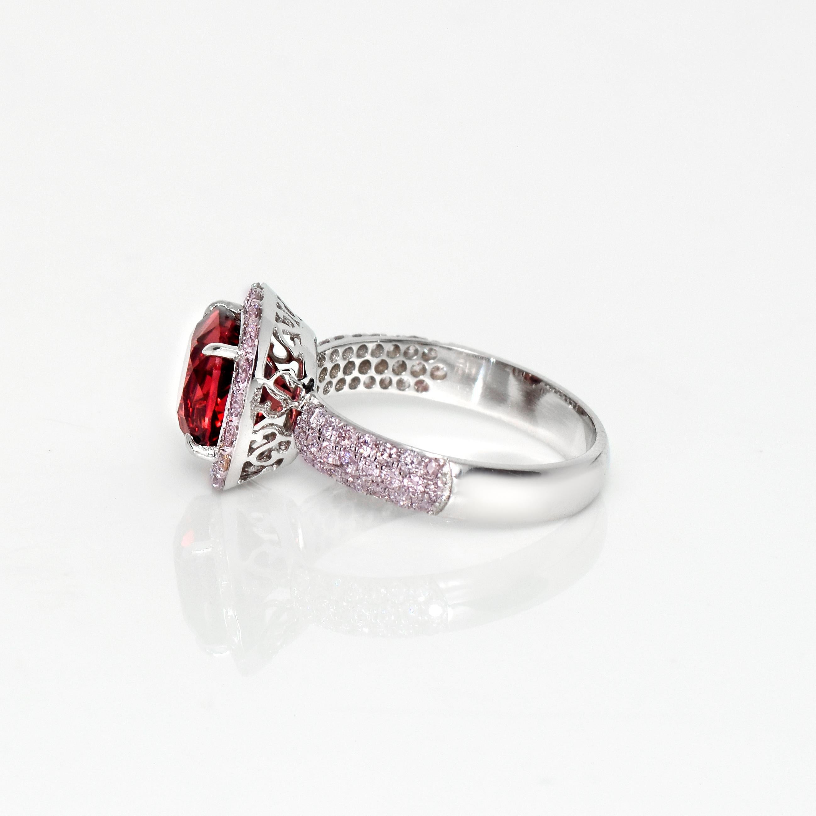 Bague de fiançailles IGI 18K 3.09 Ct Red Spinel&Pink Diamonds Antique en vente 1