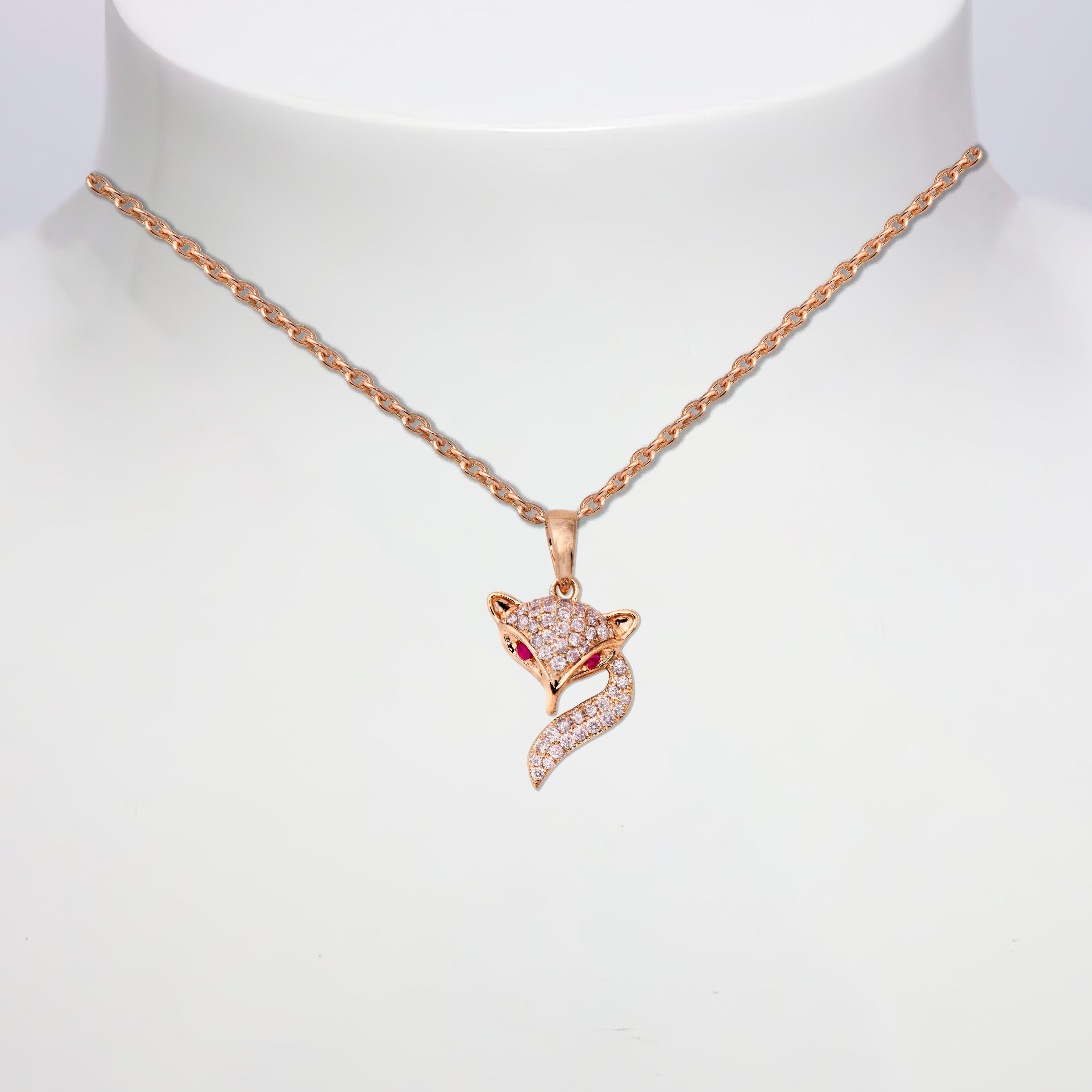*IGI 14K 0.36 ct Natural Pink Diamonds Fox Design Pendant Necklace*

This band features a stunning design with a fox crafted from 14K rose gold. It is set with natural pink diamonds weighing 0.36 carats.

This necklace features colorful natural