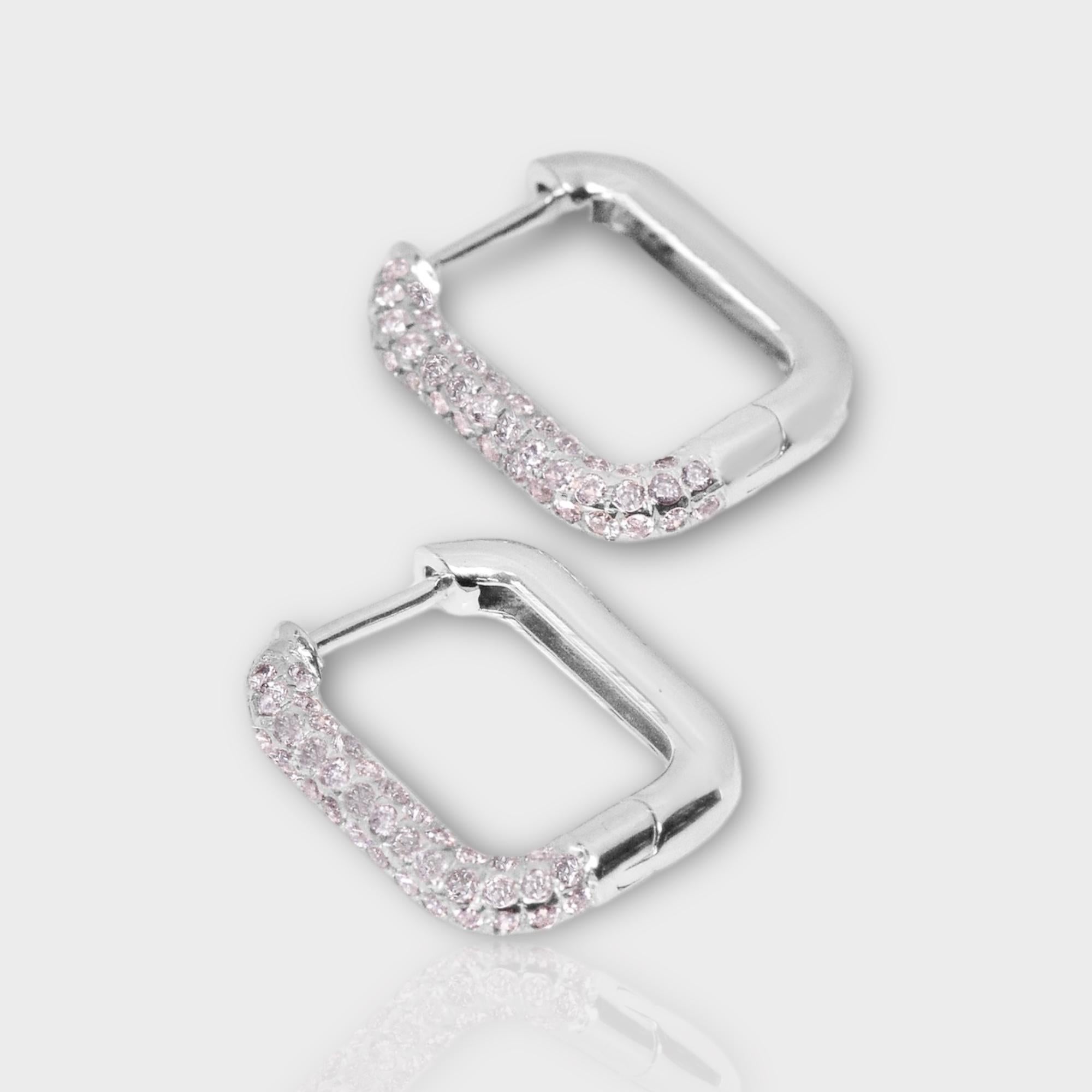 IGI 14K 0.68 ct Natural Pink Diamonds Hoop Earrings In New Condition For Sale In Kaohsiung City, TW