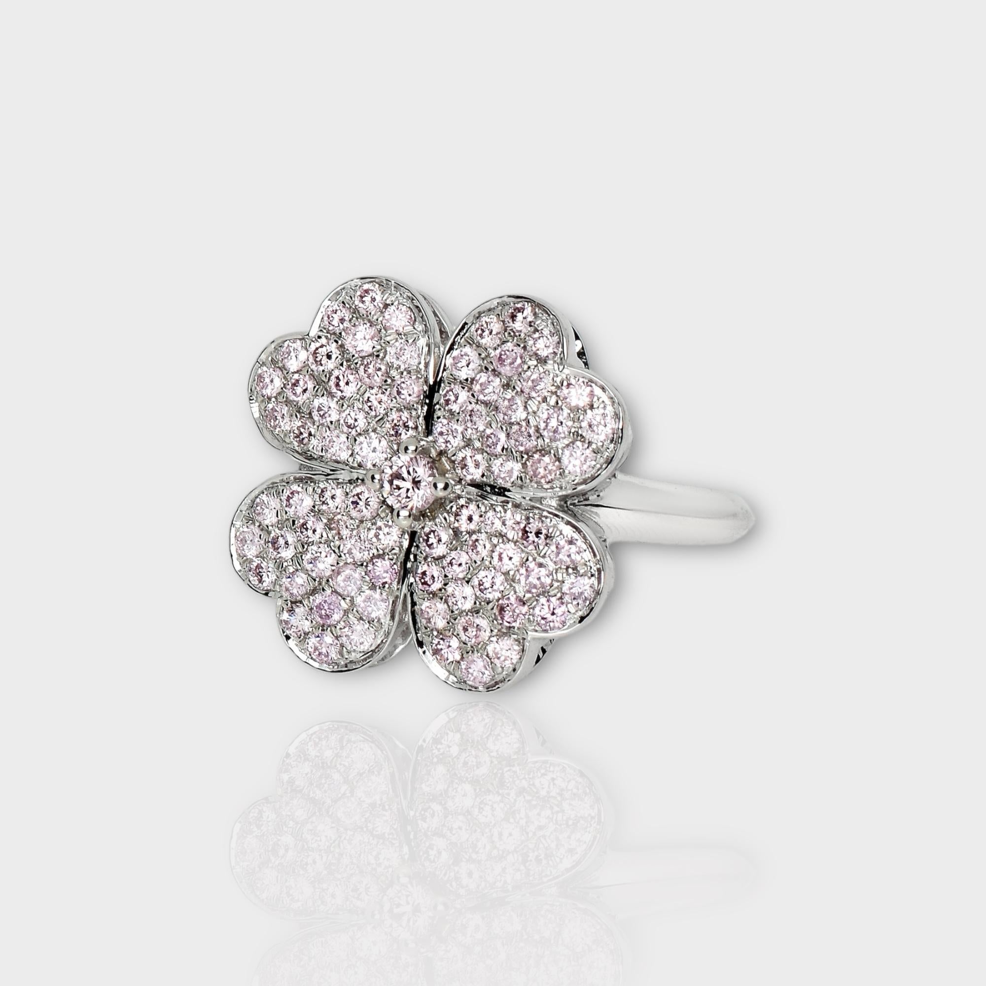 Round Cut IGI 14K 0.97 ct Natural Pink Diamonds Lucky Clover Antique Design Ring For Sale