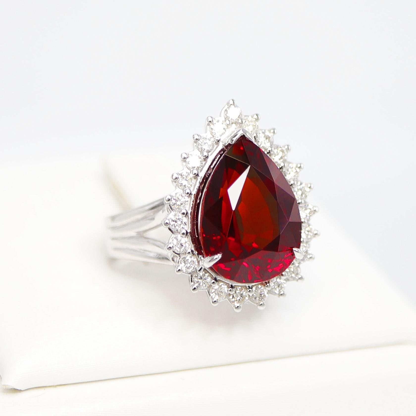 GIA 9.12 Ct 14K White Gold Pigeon Blood Red Garnet&Diamonds Engagement Ring In New Condition For Sale In Kaohsiung City, TW