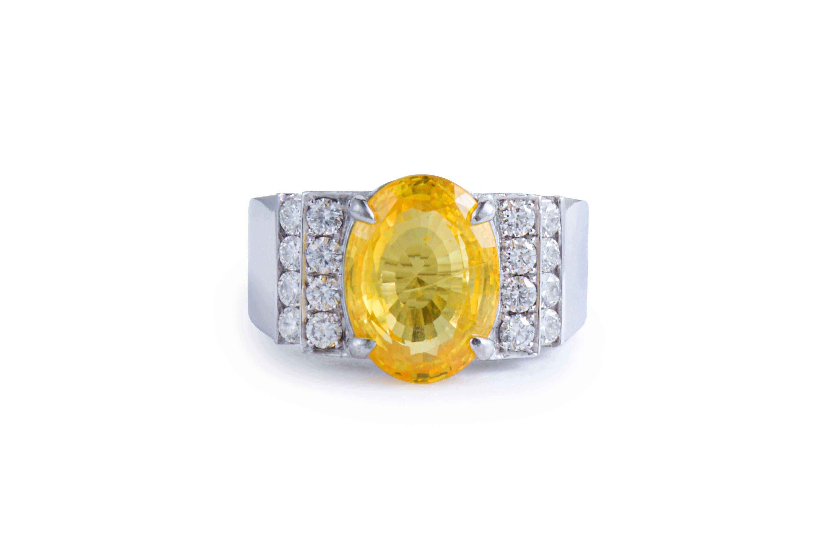 *IGI PT950 9.54 Ct Unheated Yellow Sapphire Antique Art Deco Engagement Ring*
IGI-certified natural unheated yellow sapphire as the center stone weighing 9.54 ct surrounded by the FG VS accent diamonds weighing 1.20 ct on the PT950 platinum gold