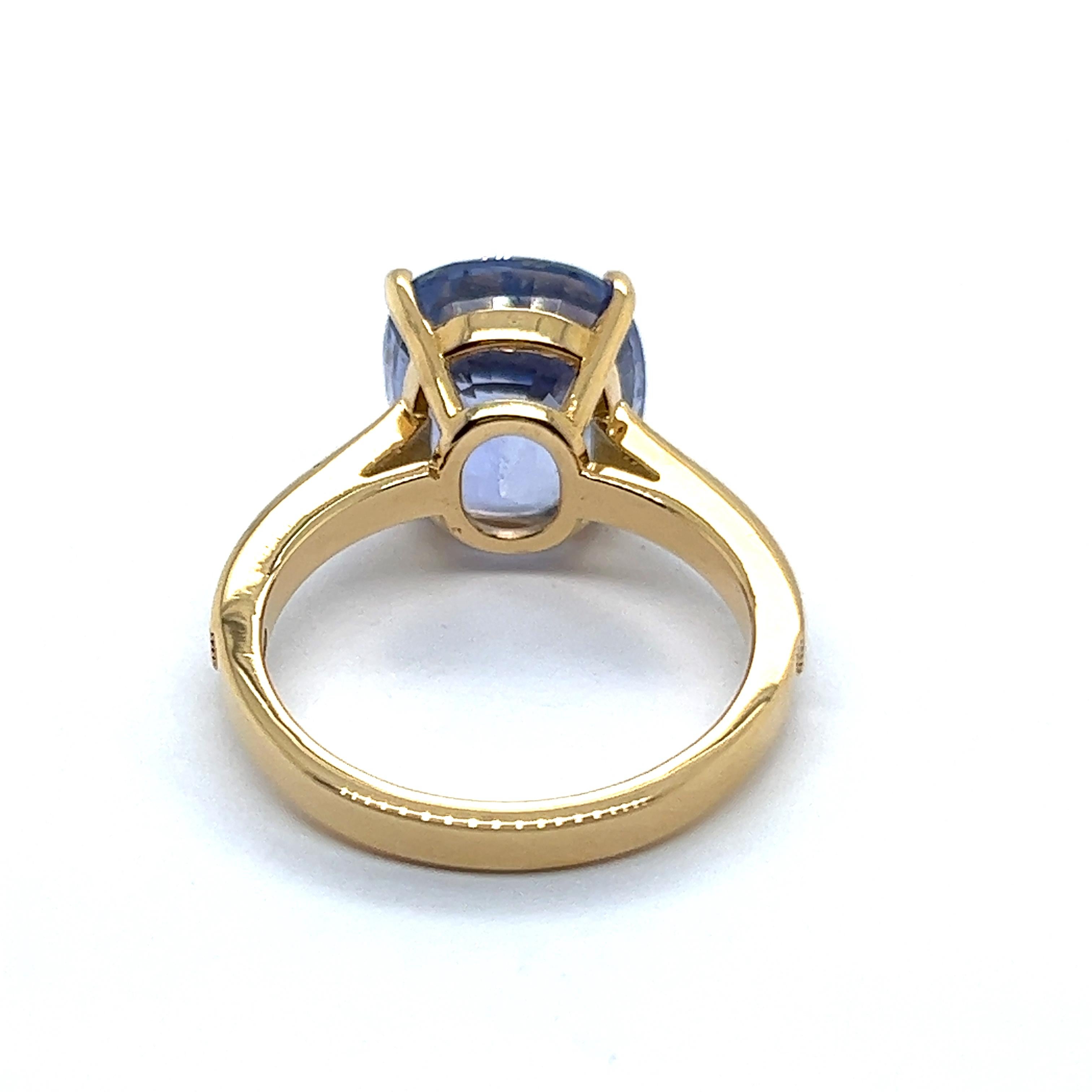 Blue Sapphire NTE Ring with Diamonds in Yellow 18 Karat Gold For Sale 7