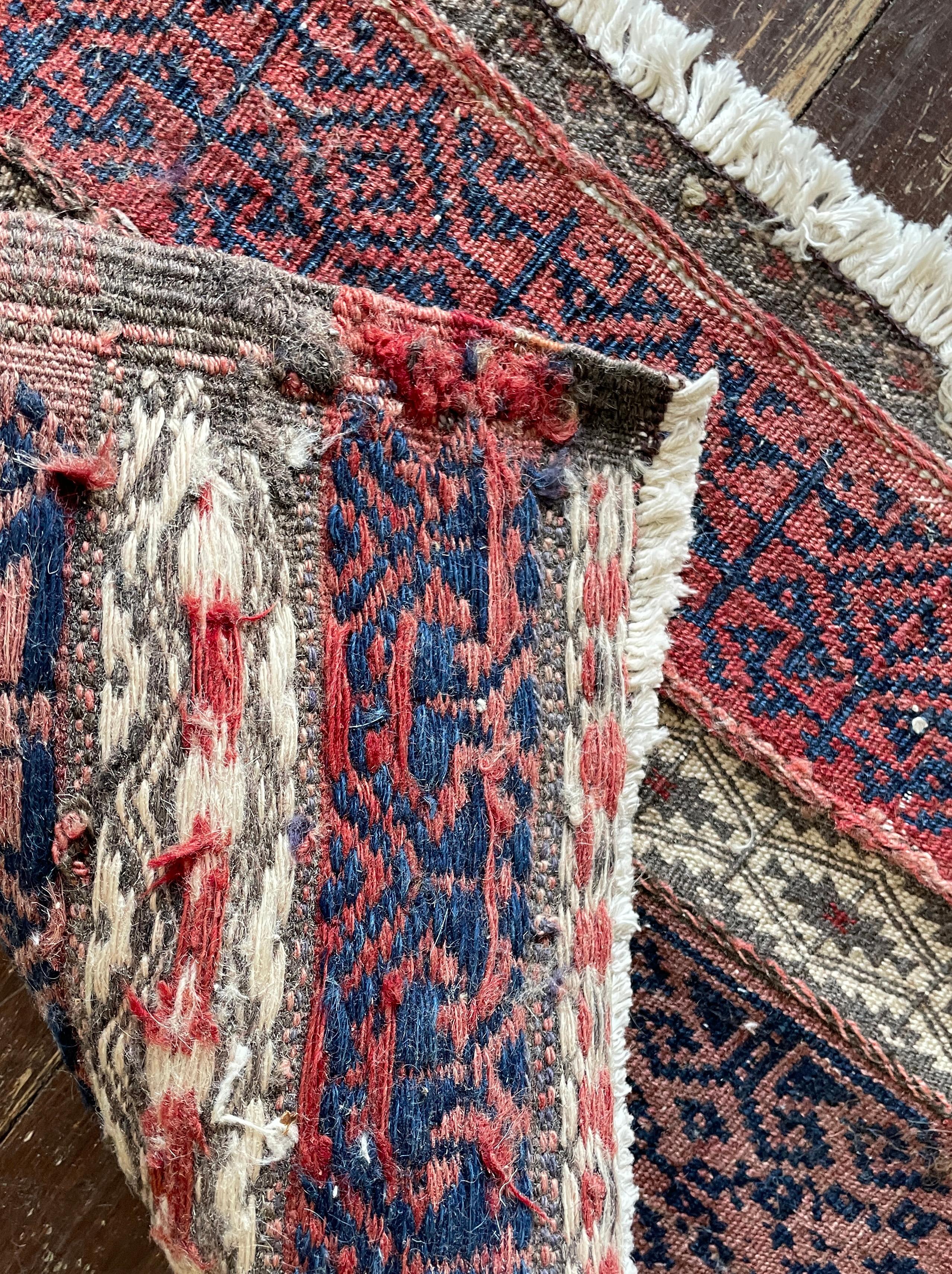 Antiker Aserbaidschanischer Teppich/Tasche Soumak-Kelim im Zustand „Hervorragend“ im Angebot in Evanston, IL