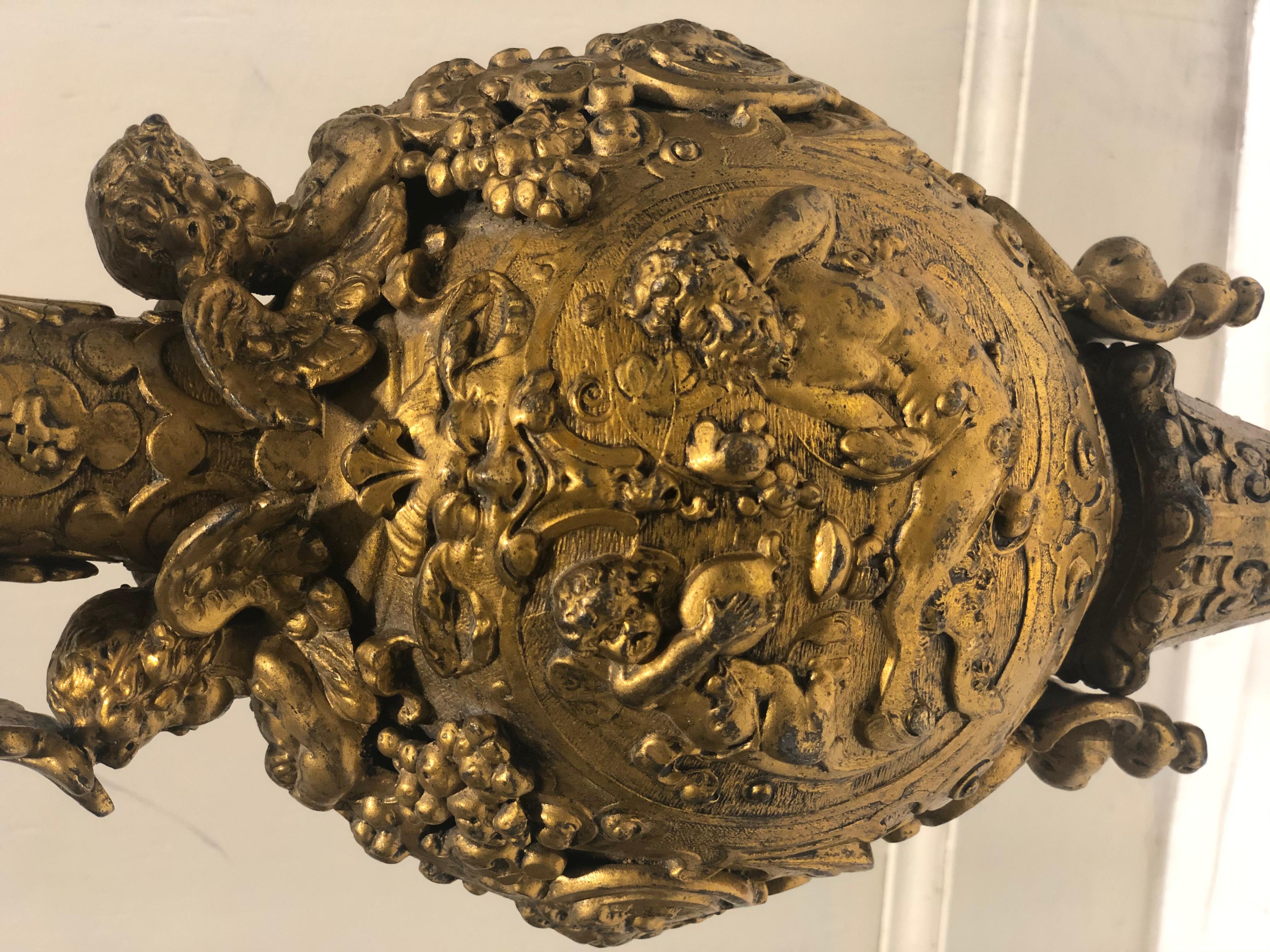 Antique Napoleon III Period Bronze Ewer In Excellent Condition For Sale In Dallas, TX