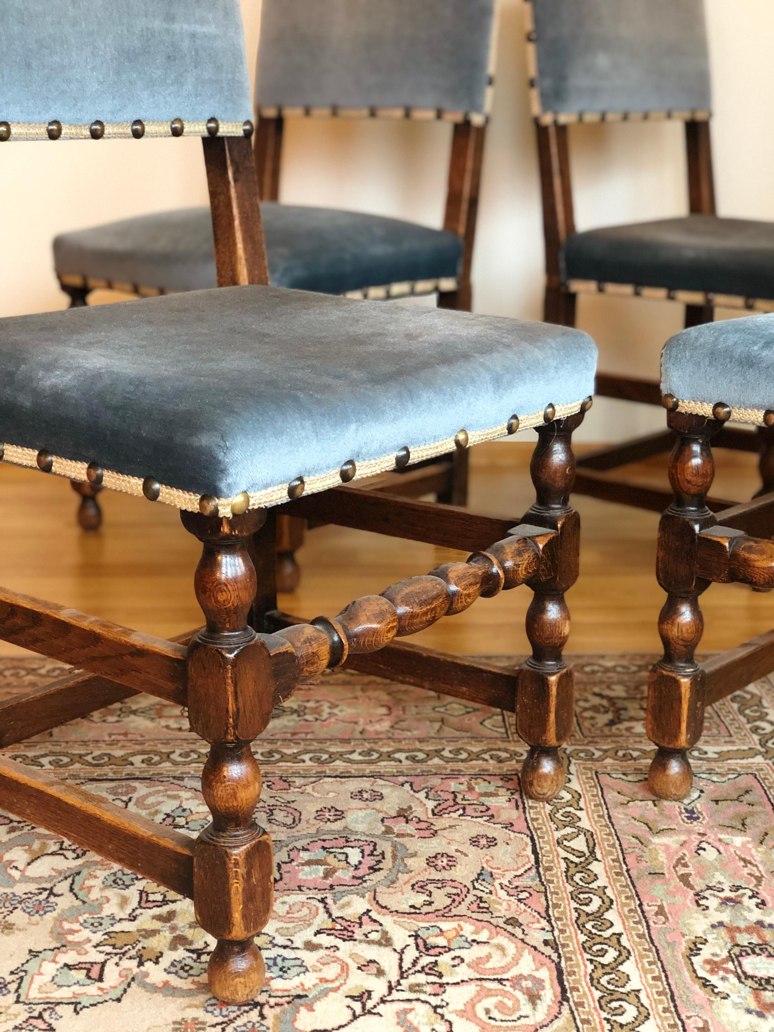 CLEARANCE Set of 4 French Country Provincial Rustic Blue Dining Castle Chairs In Good Condition In Sofia, BG