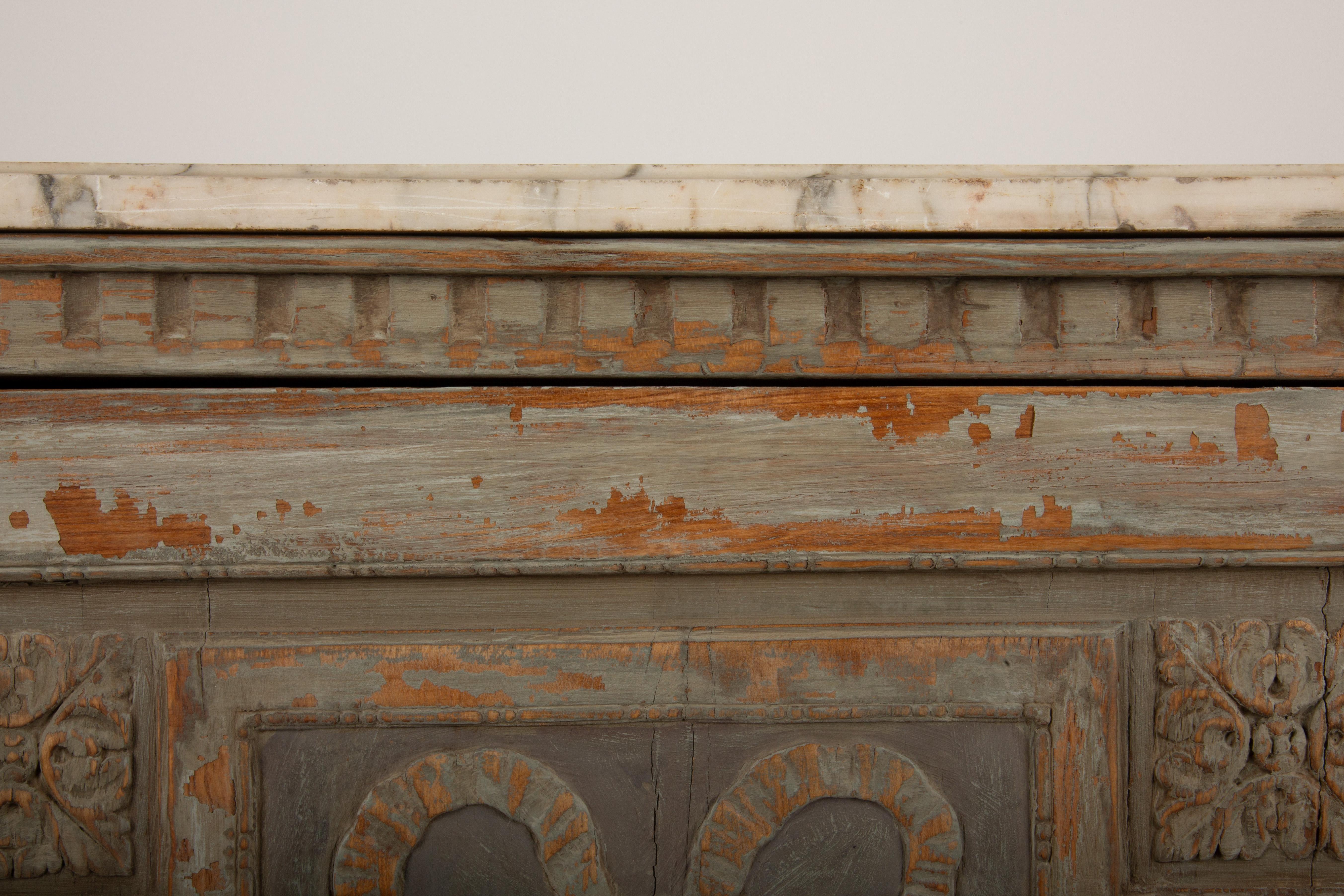 Intricately Carved 18th/19th-Century Gustavian Corner Cabinet with Marble Top 5
