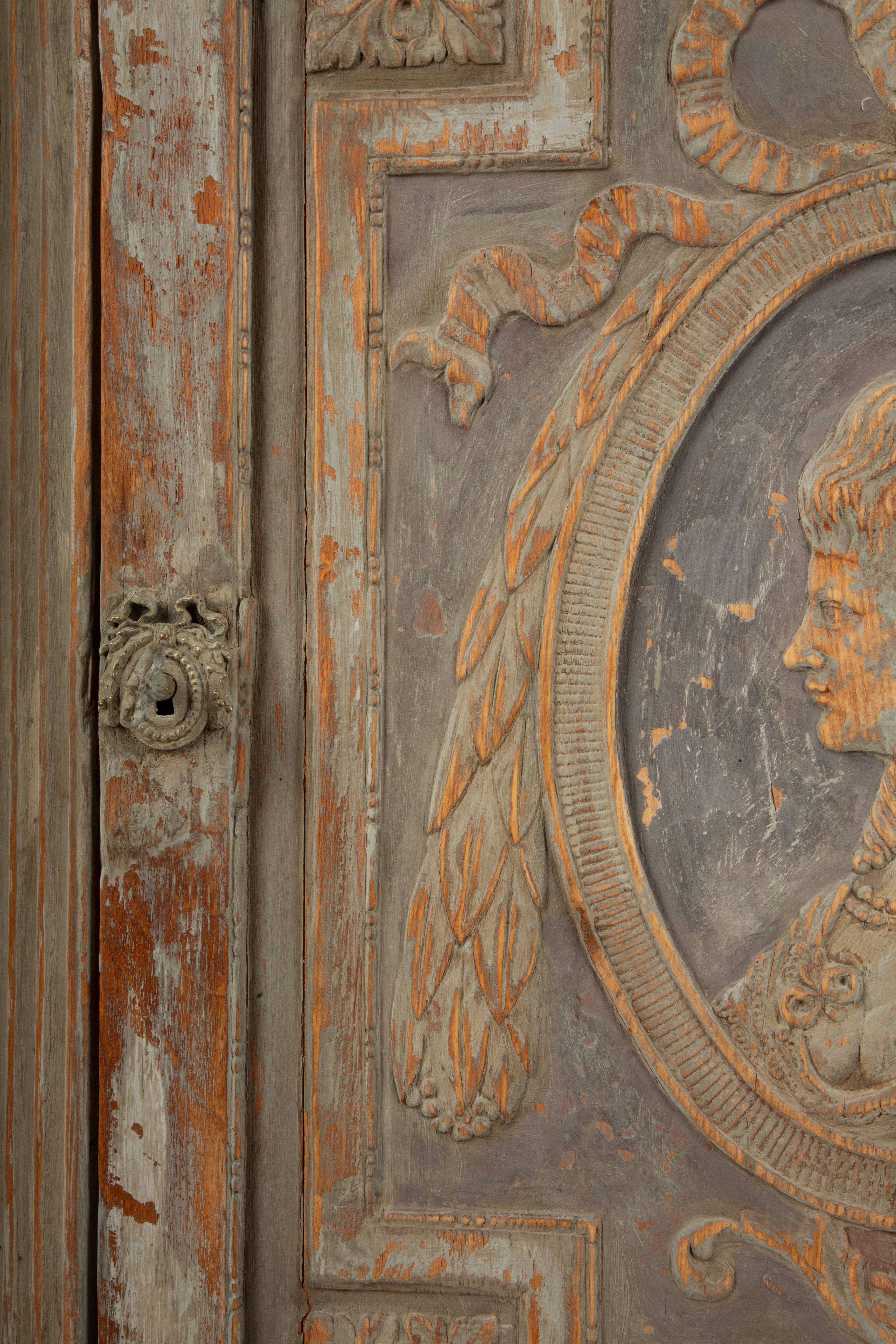 Wood Intricately Carved 18th/19th-Century Gustavian Corner Cabinet with Marble Top
