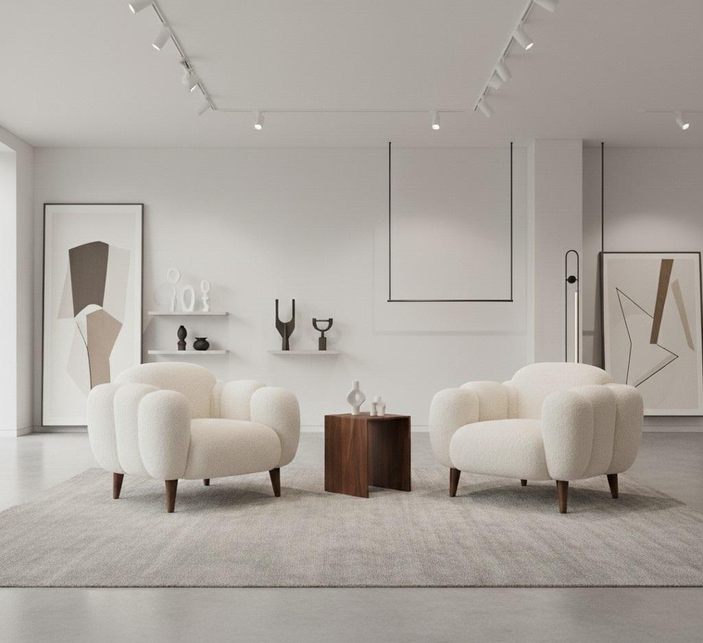 Fauteuil Nuage Blanc - Accoudoirs pétales bouclés ivoire, pieds en noyer par Sid/One Design Neuf - En vente à NEW YORK, NY