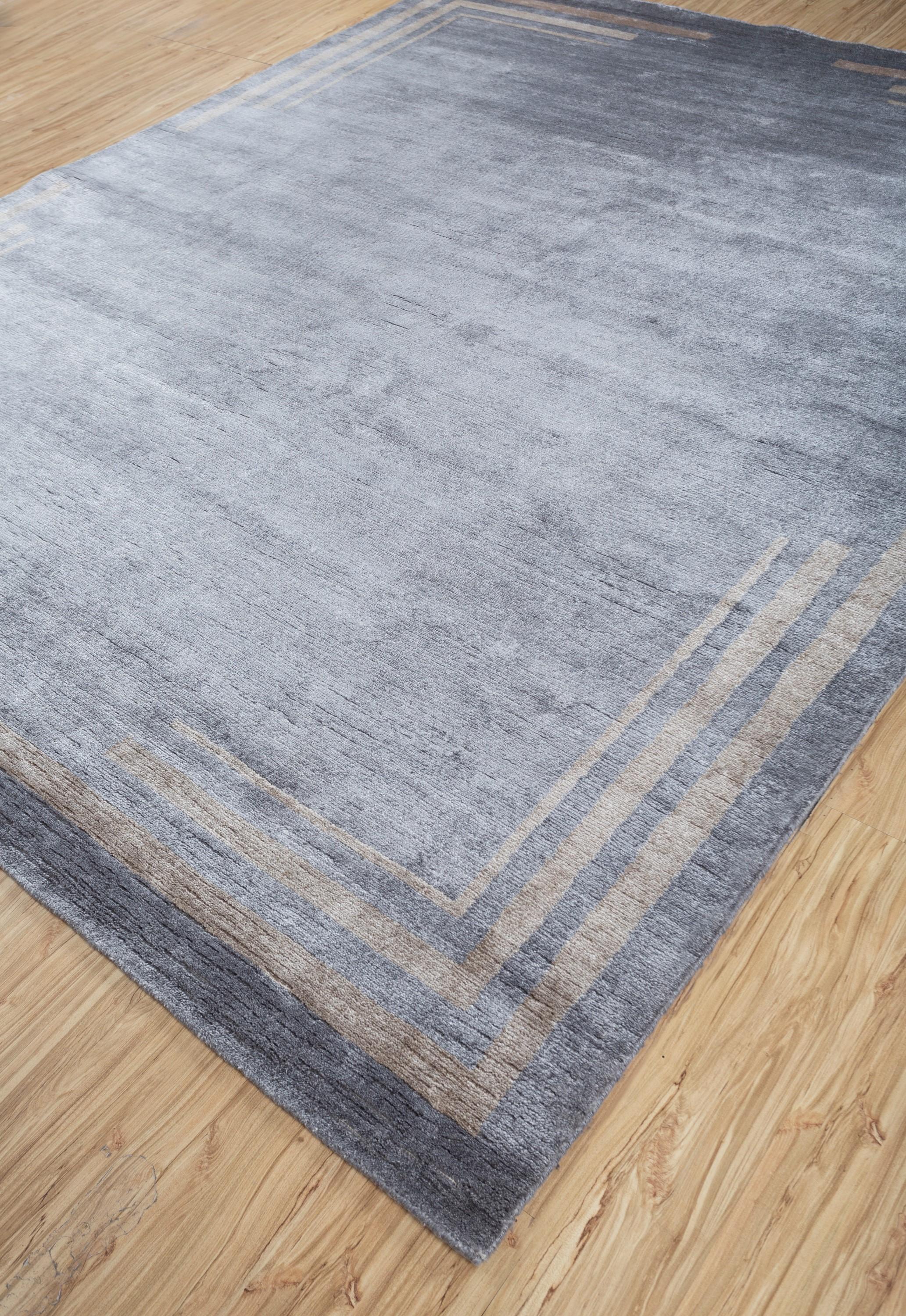 Modern Nuanced Oasis Frost Gray & White Sand 240X300 cm Handknotted Rug For Sale