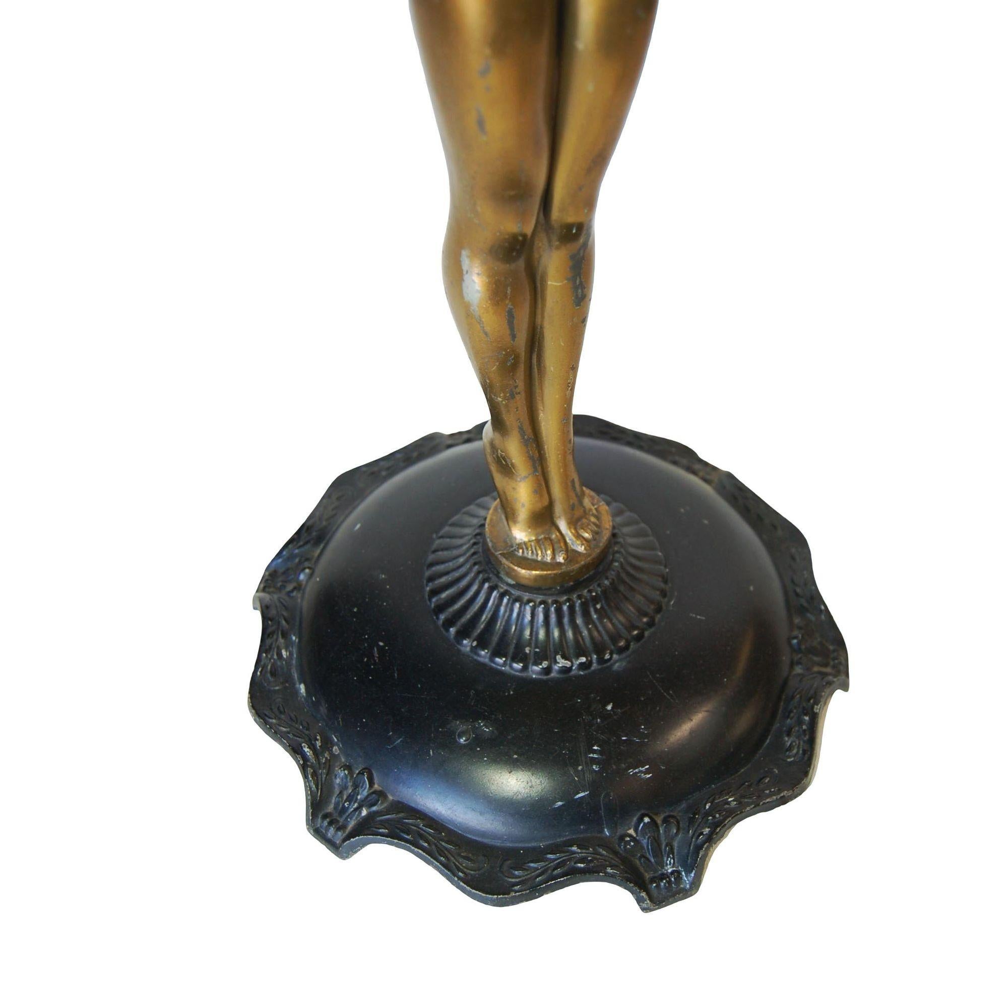 Nuart Bronze Standing Nude Figure Accent Table Lamp In Excellent Condition For Sale In Van Nuys, CA