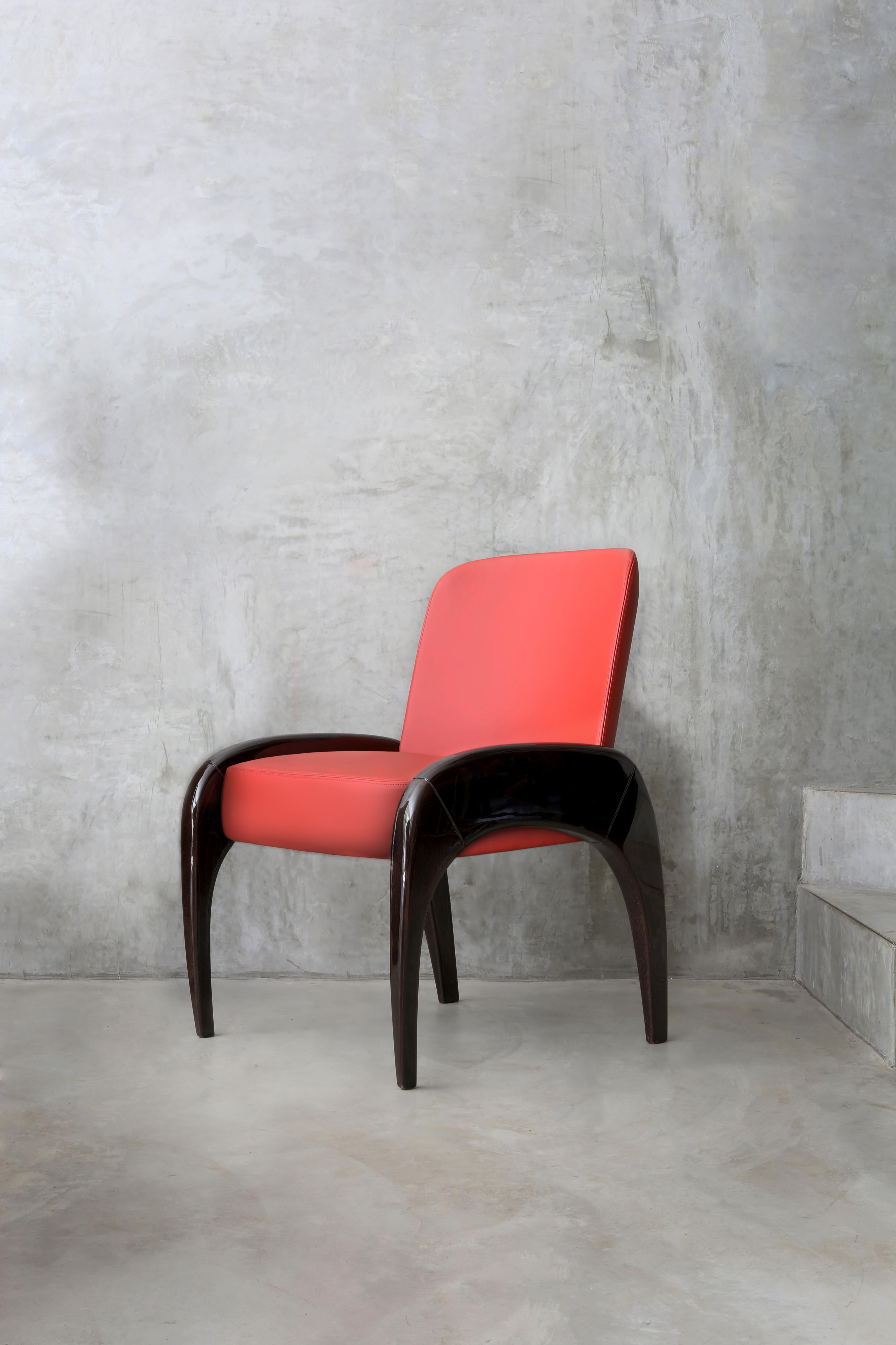 Postmoderno Bright Red Leather And Glossy Lacquered Solid Ash Chair by Casa Casati in vendita