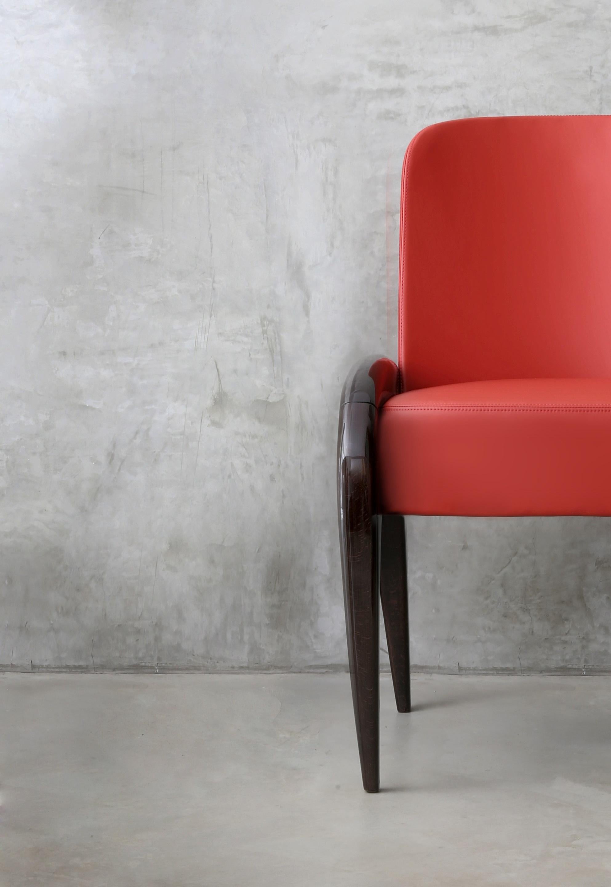 XXI secolo e contemporaneo Bright Red Leather And Glossy Lacquered Solid Ash Chair by Casa Casati in vendita