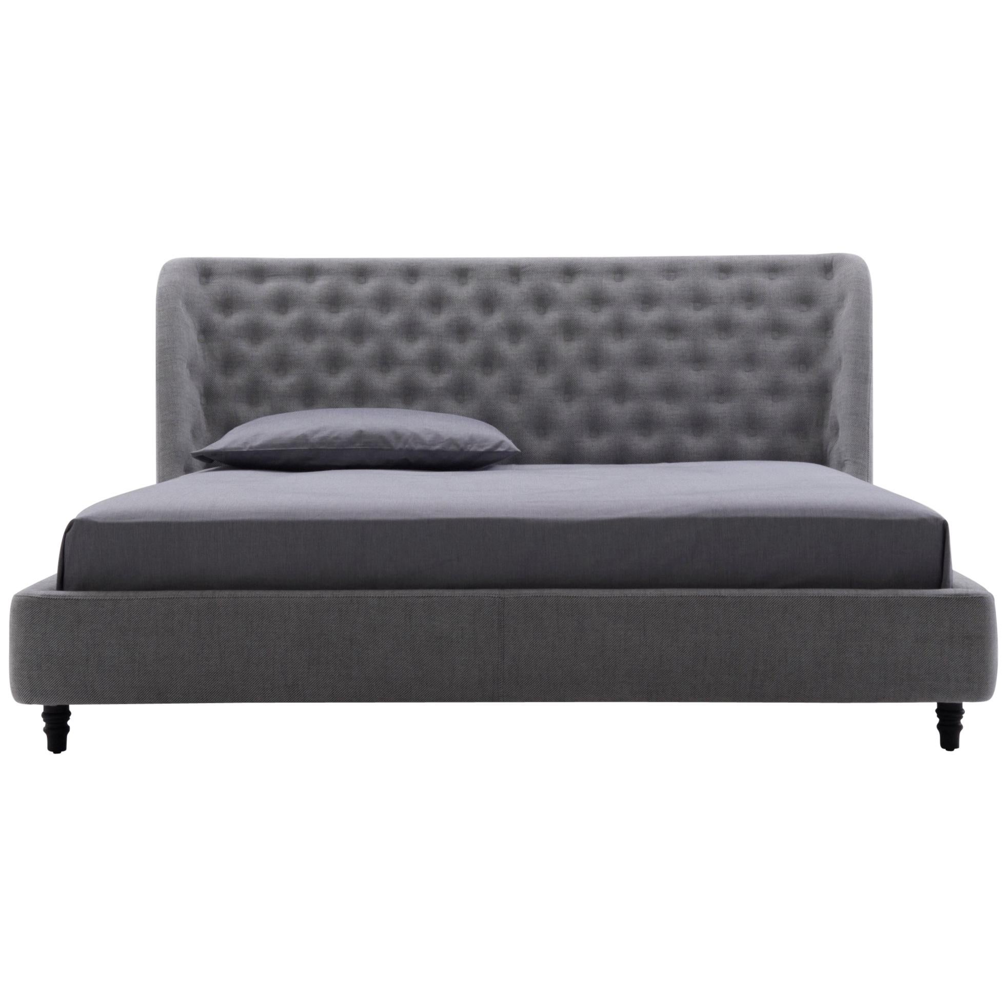 Nube Italia Chloe Bed in Gray by Marco Corti For Sale
