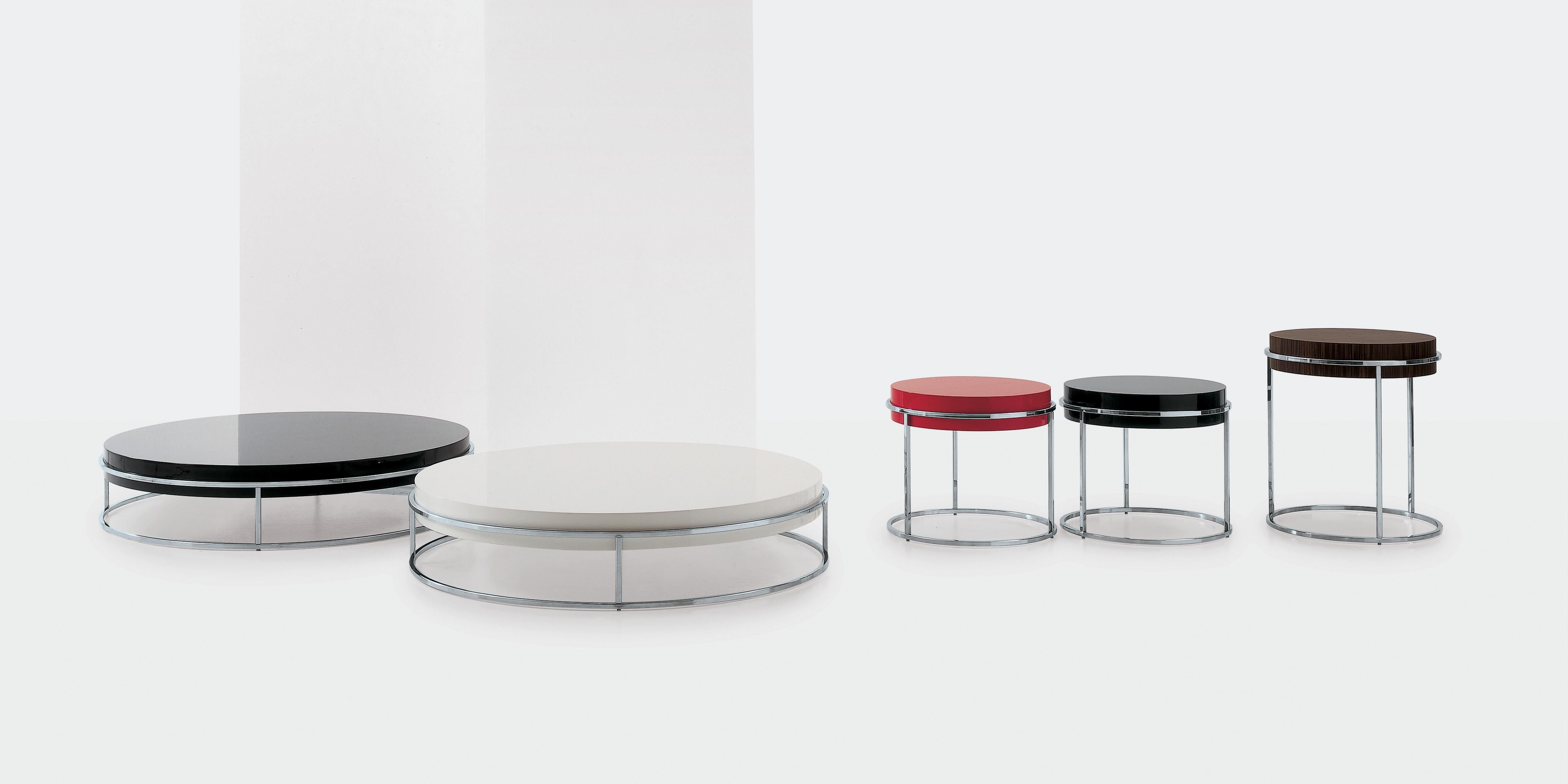 Modern Nube Italia Link A Side Table in Lacquered Black Steel by Ricardo Bello Dias For Sale